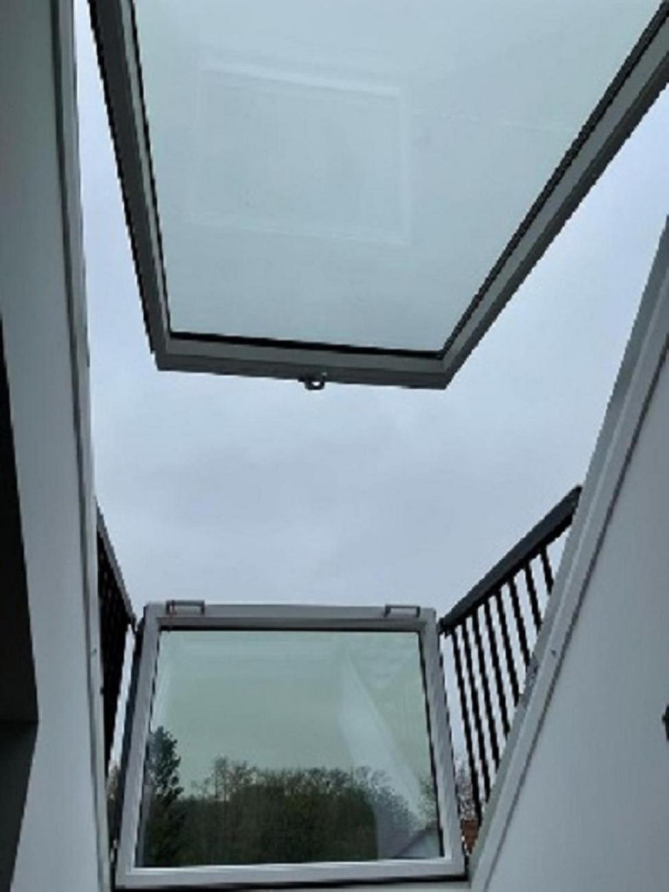 Apartment - Split Level photo 2