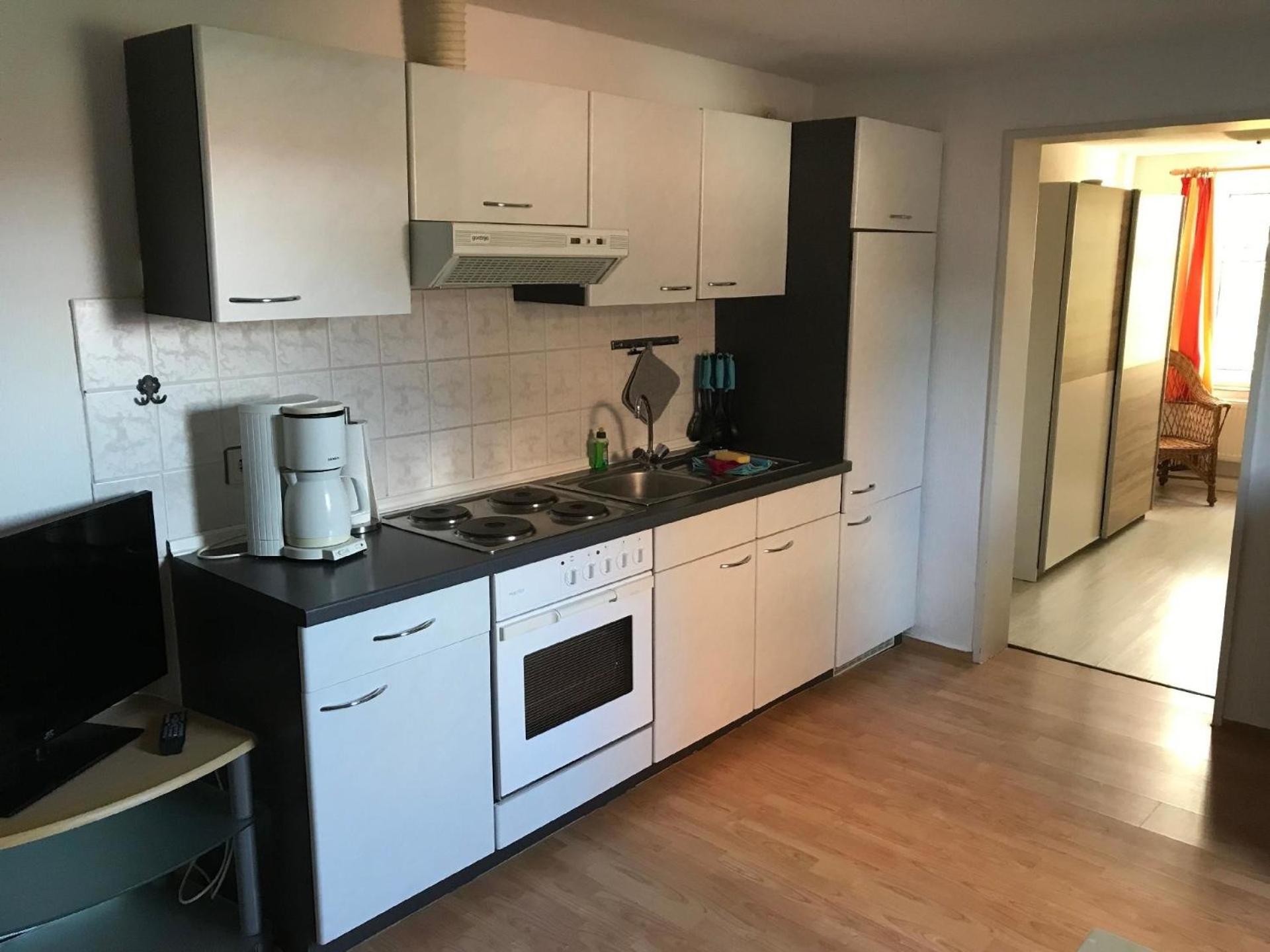 Apartment photo 2