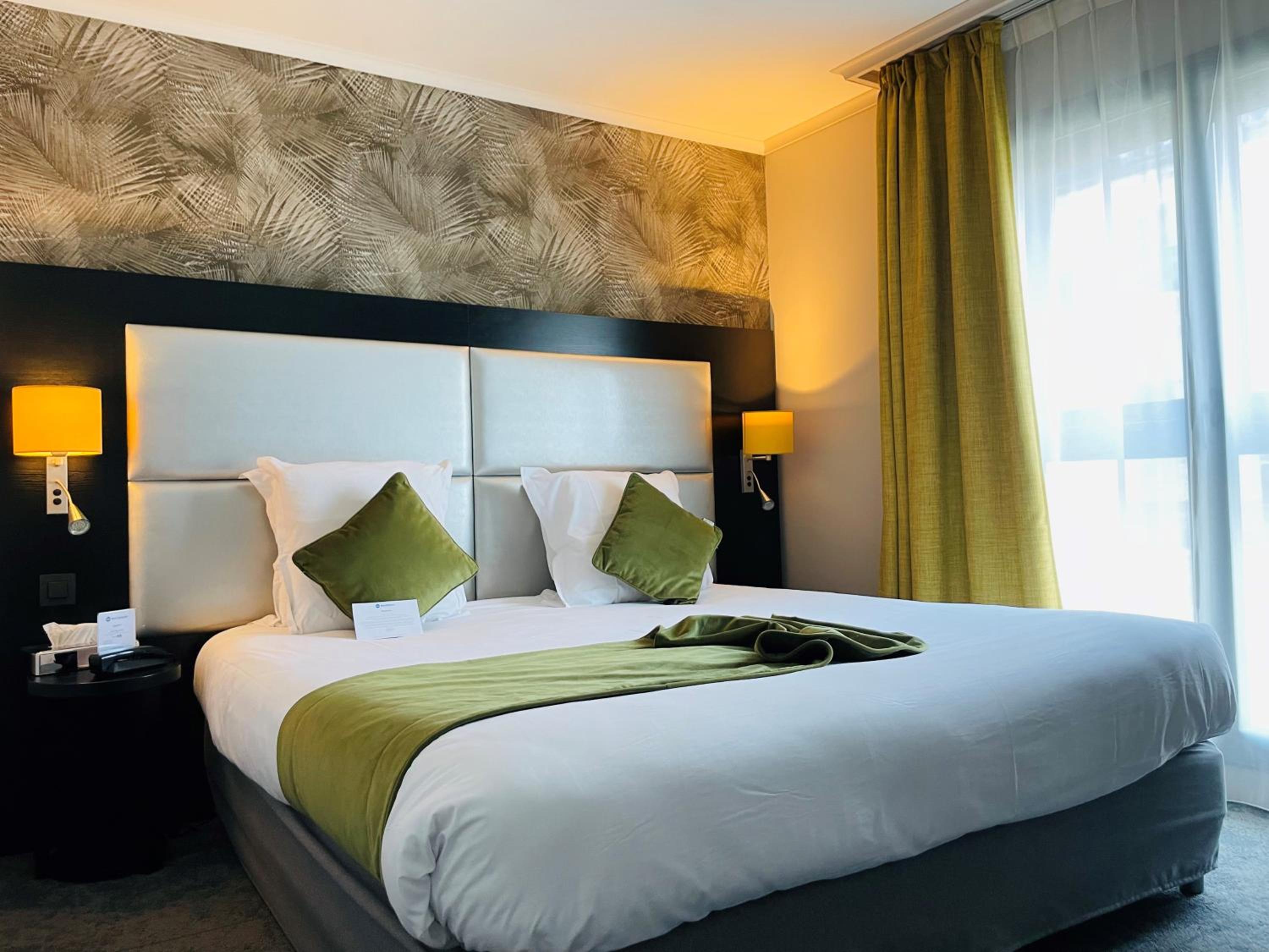 Superior King Room