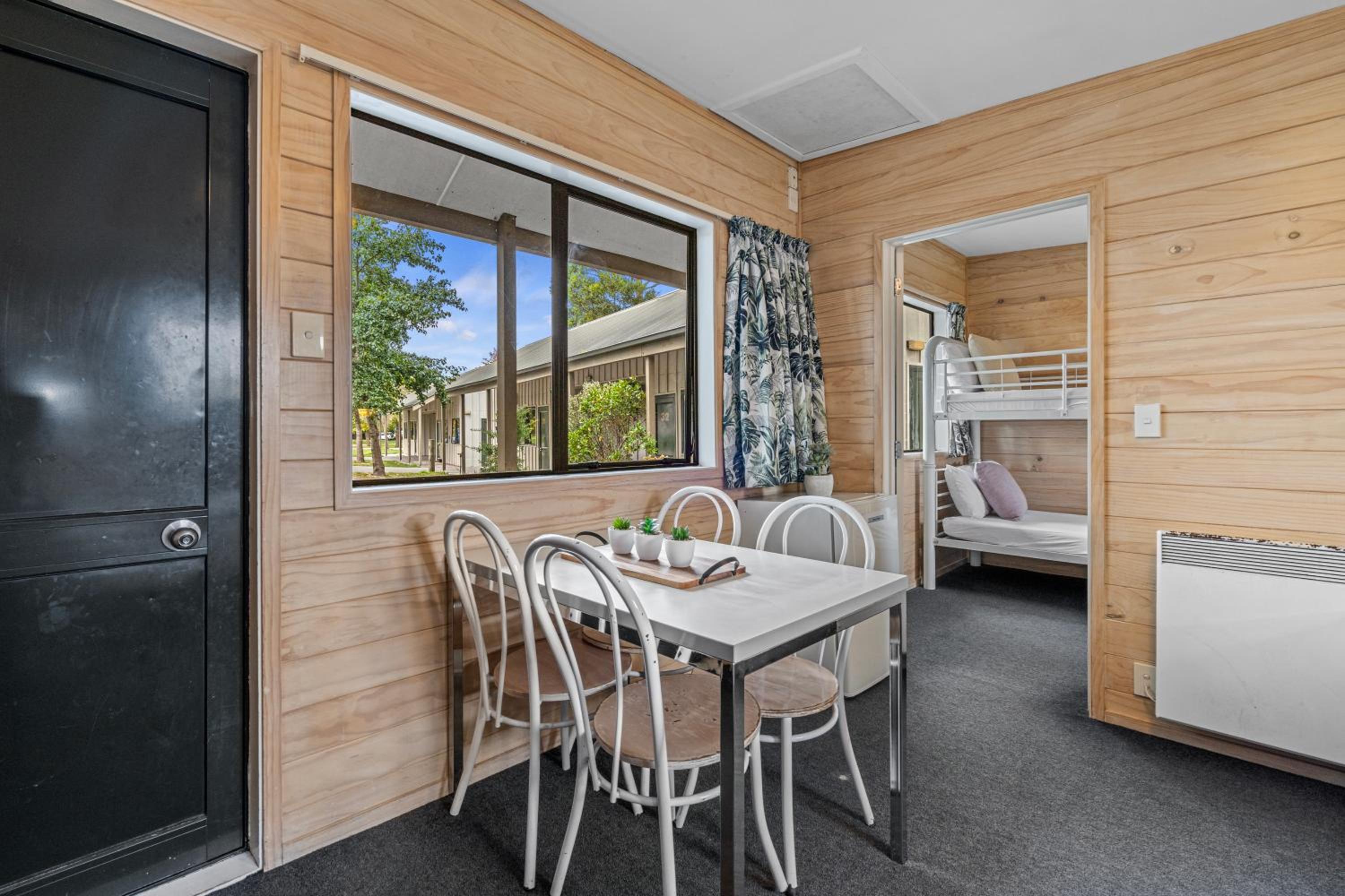 Standard Cabin - 2 Room - Photo 3