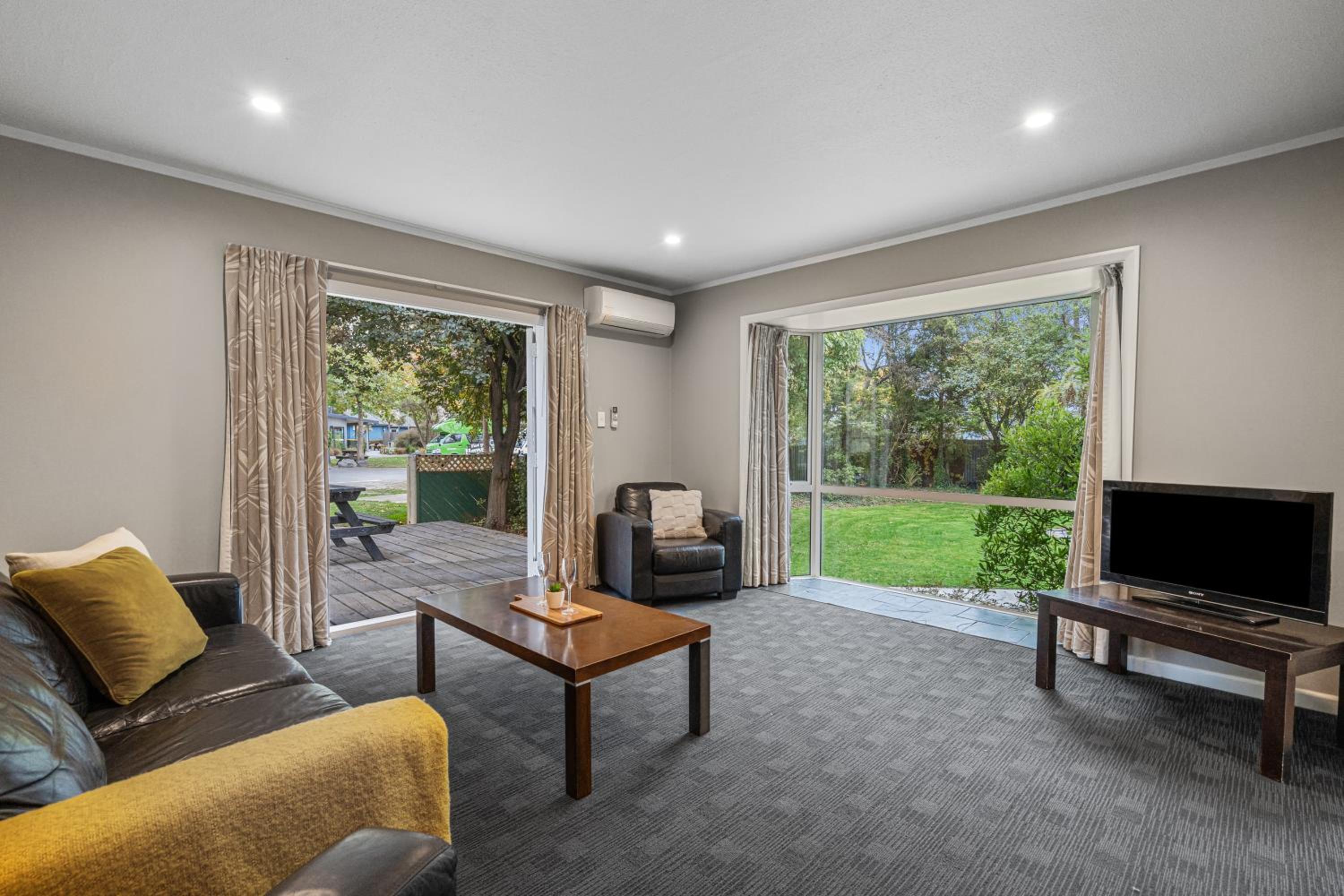 Four-Bedroom House - Photo 1