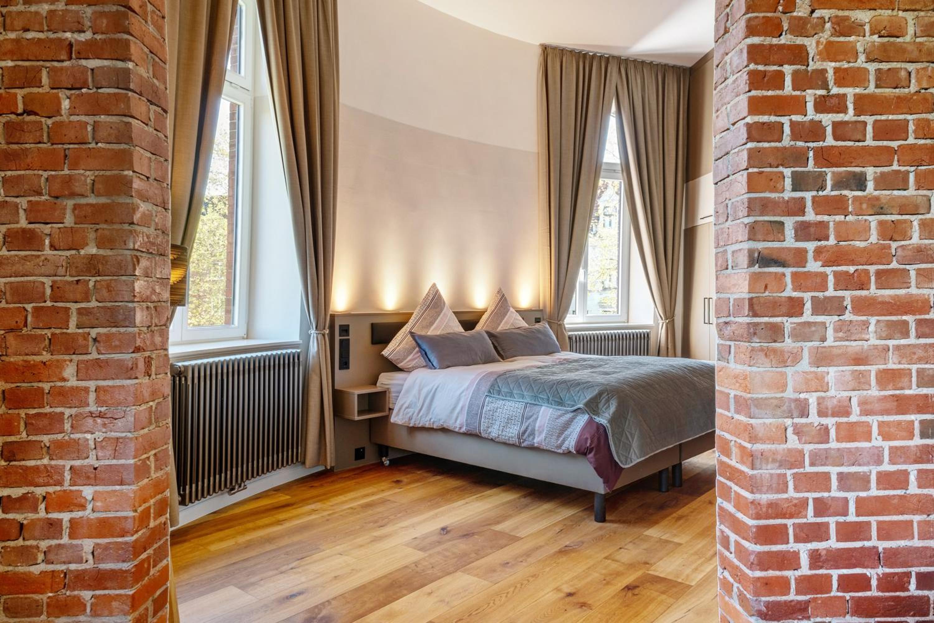 Superior Apartment with City View