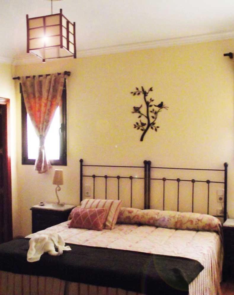 Four-Bedroom House photo 2