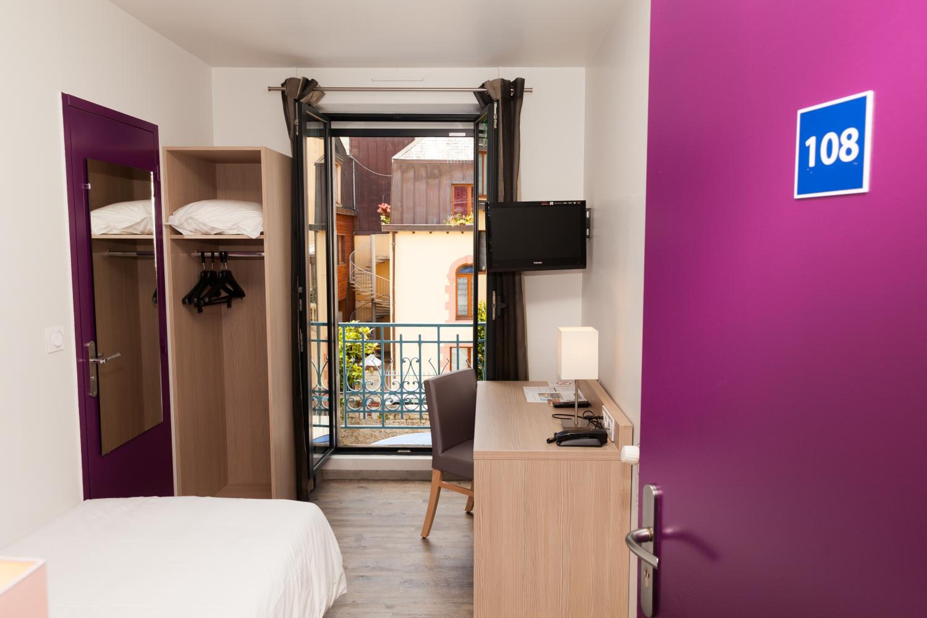 Single Room photo 3