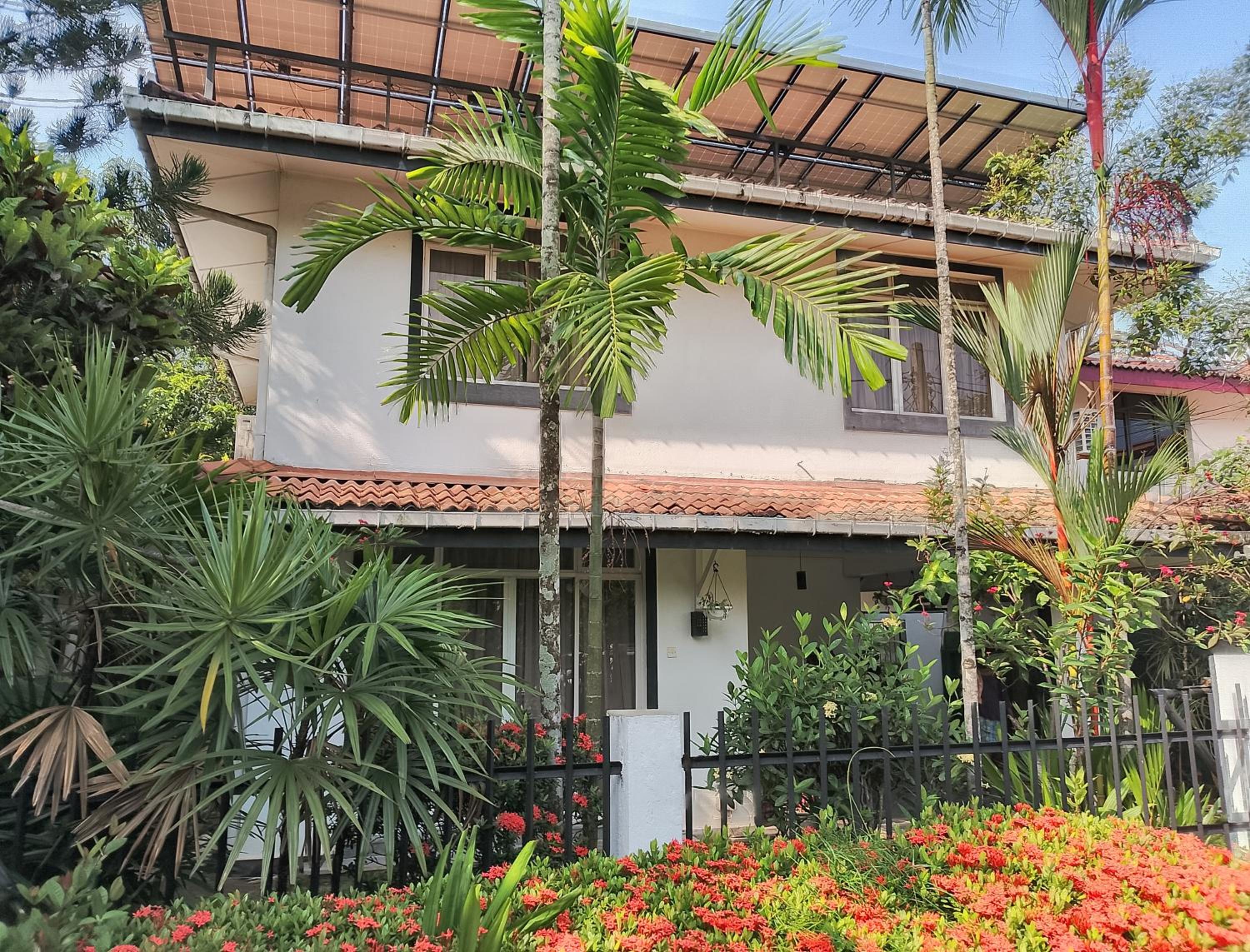 Three-Bedroom Villa photo 1