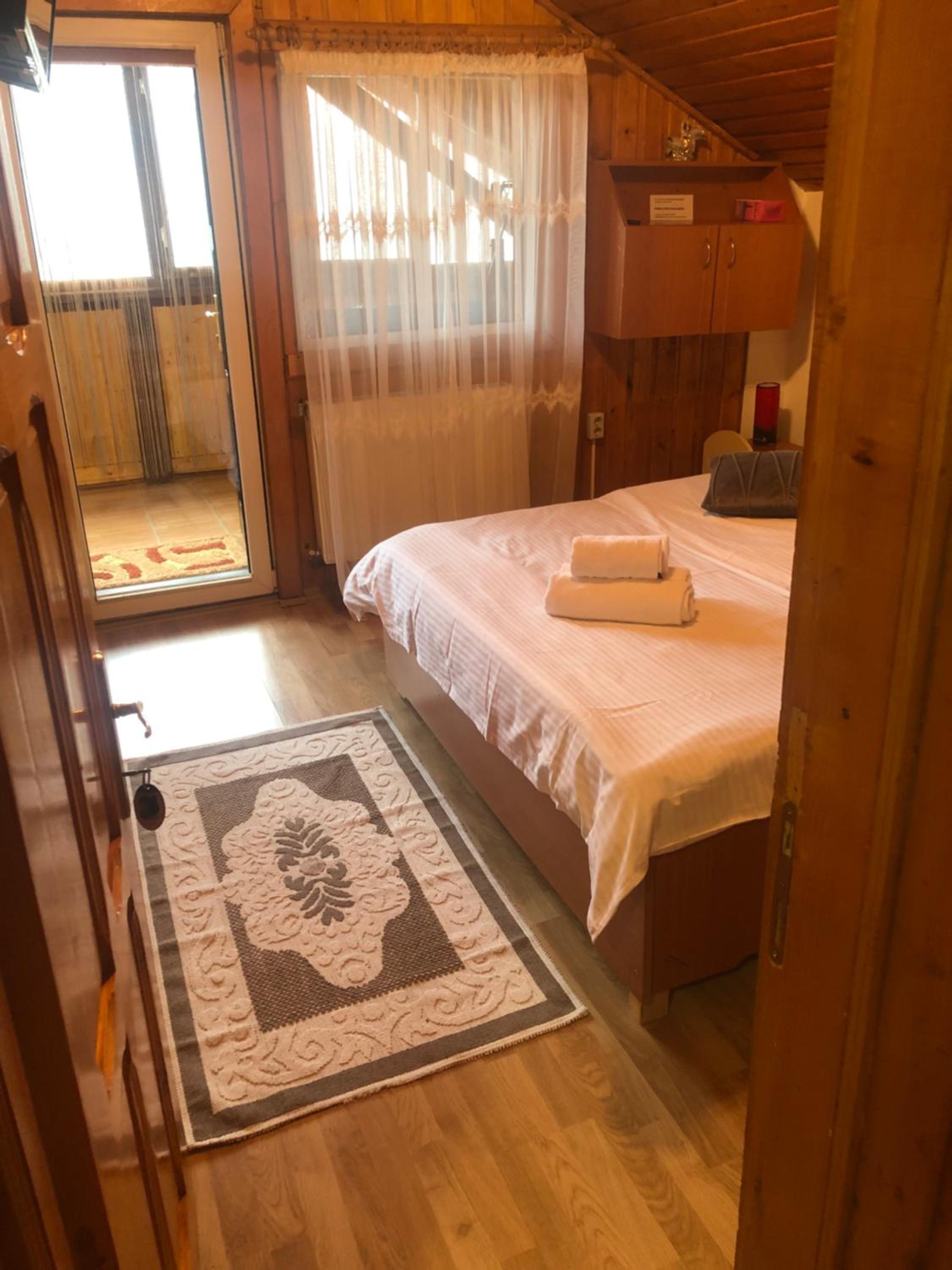 Standard Double Room photo 2
