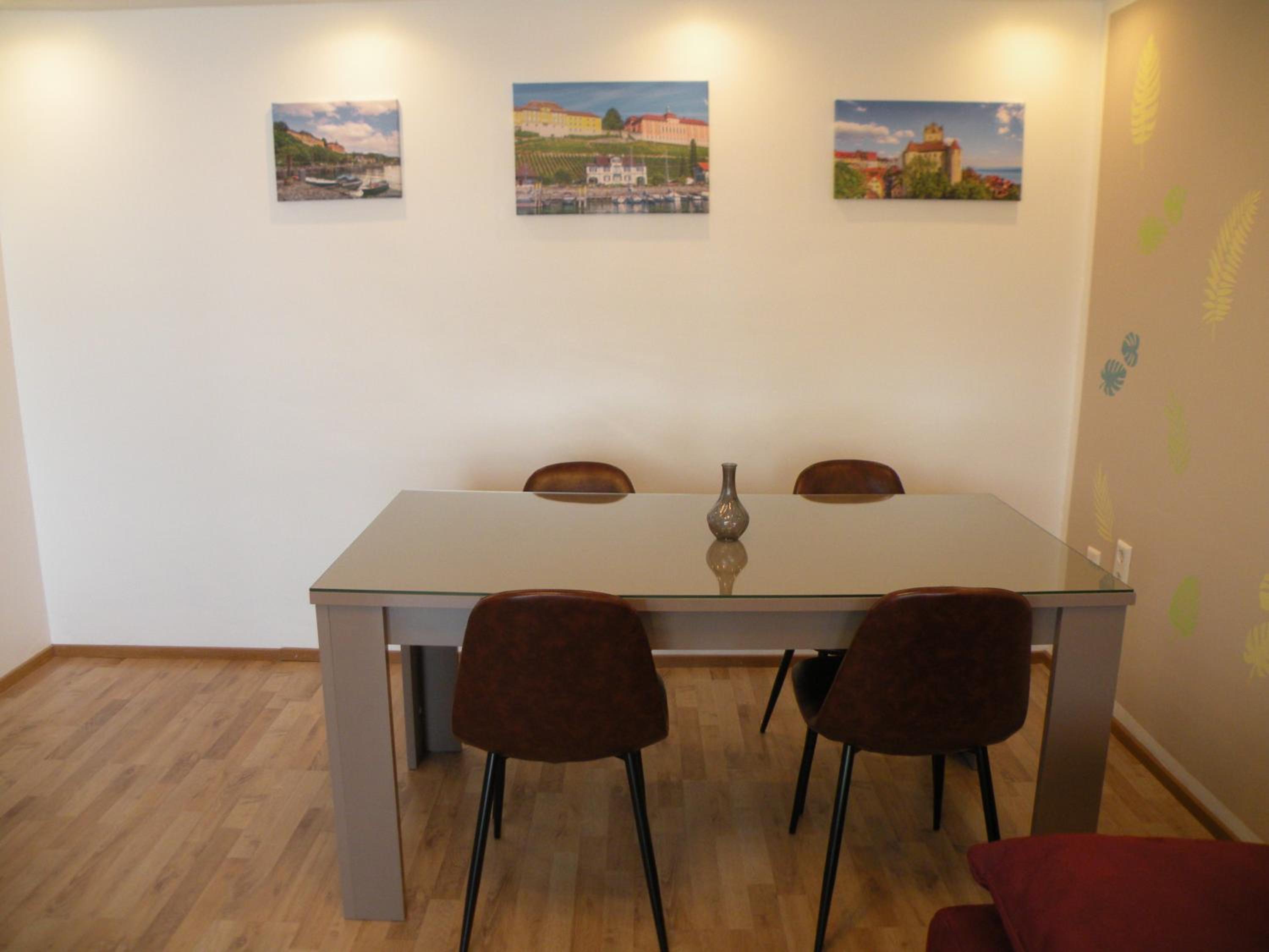 One-Bedroom Apartment - Photo 8