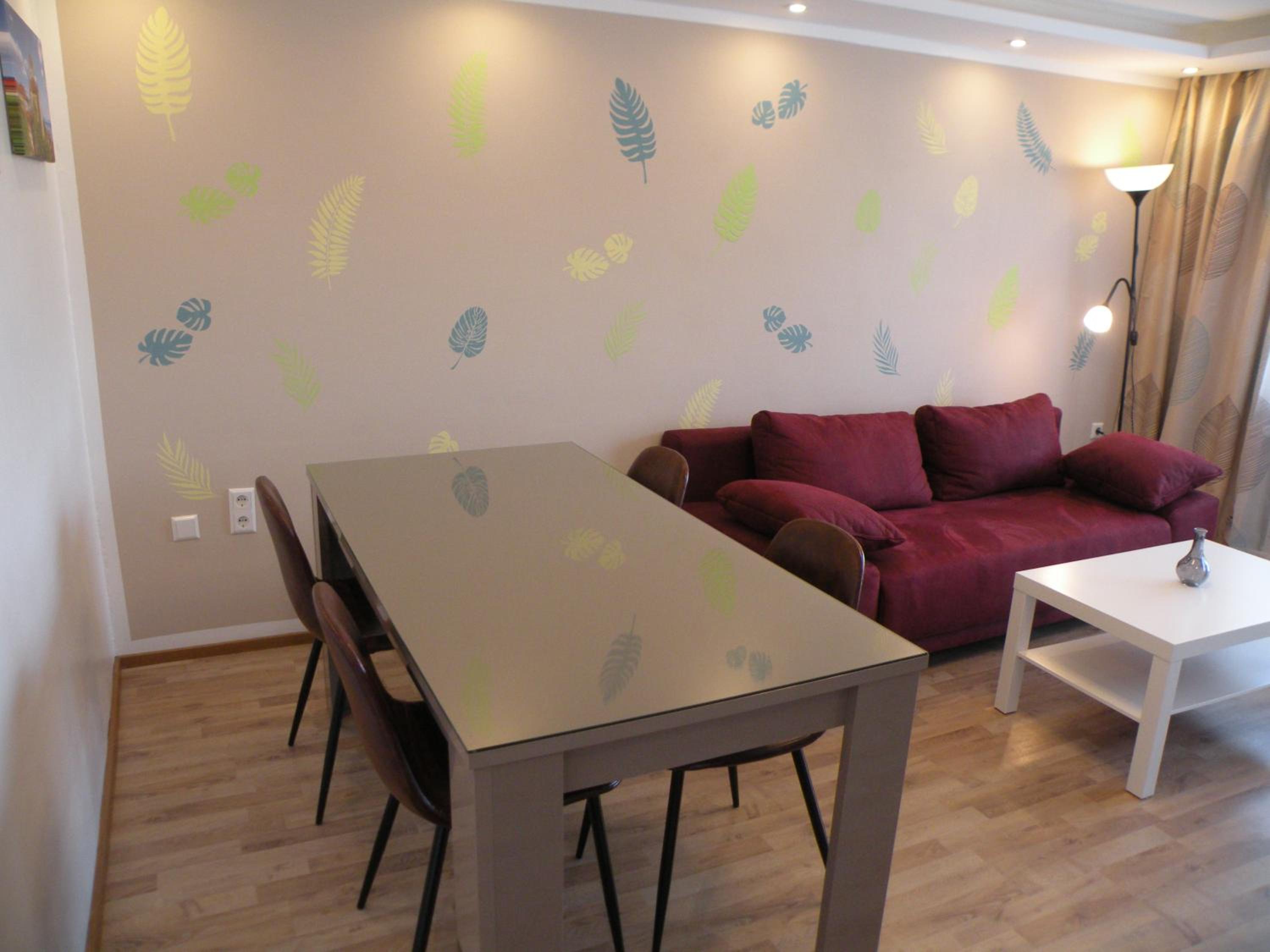 One-Bedroom Apartment - Photo 6