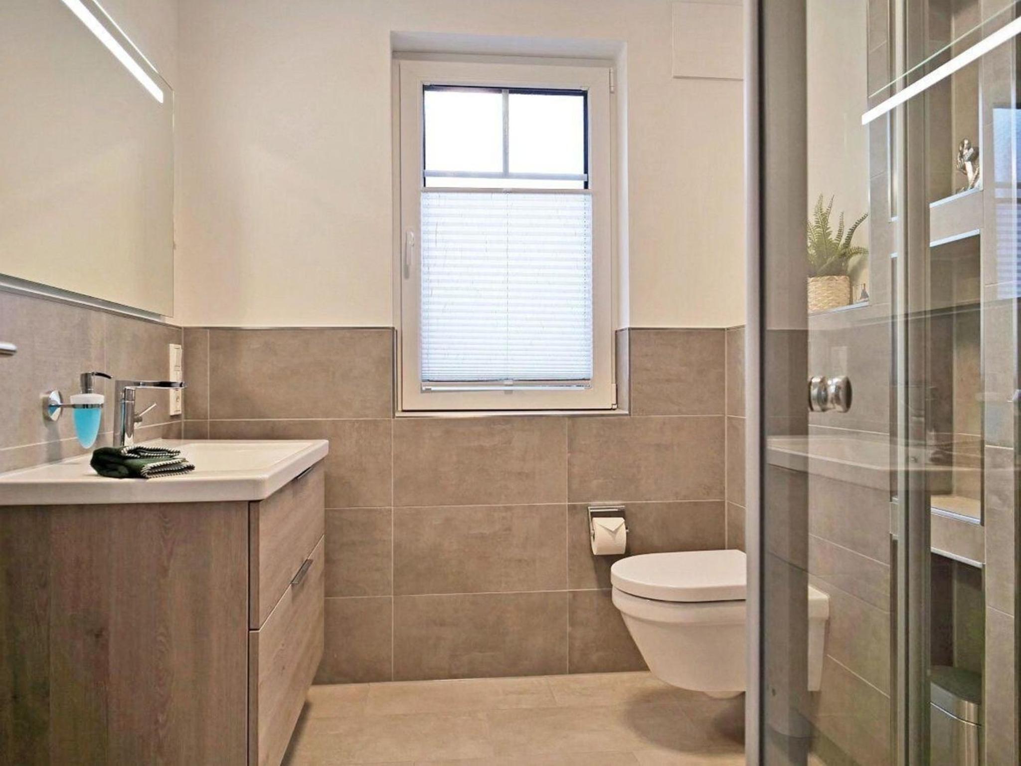 Four-Bedroom Vacation Home photo 2