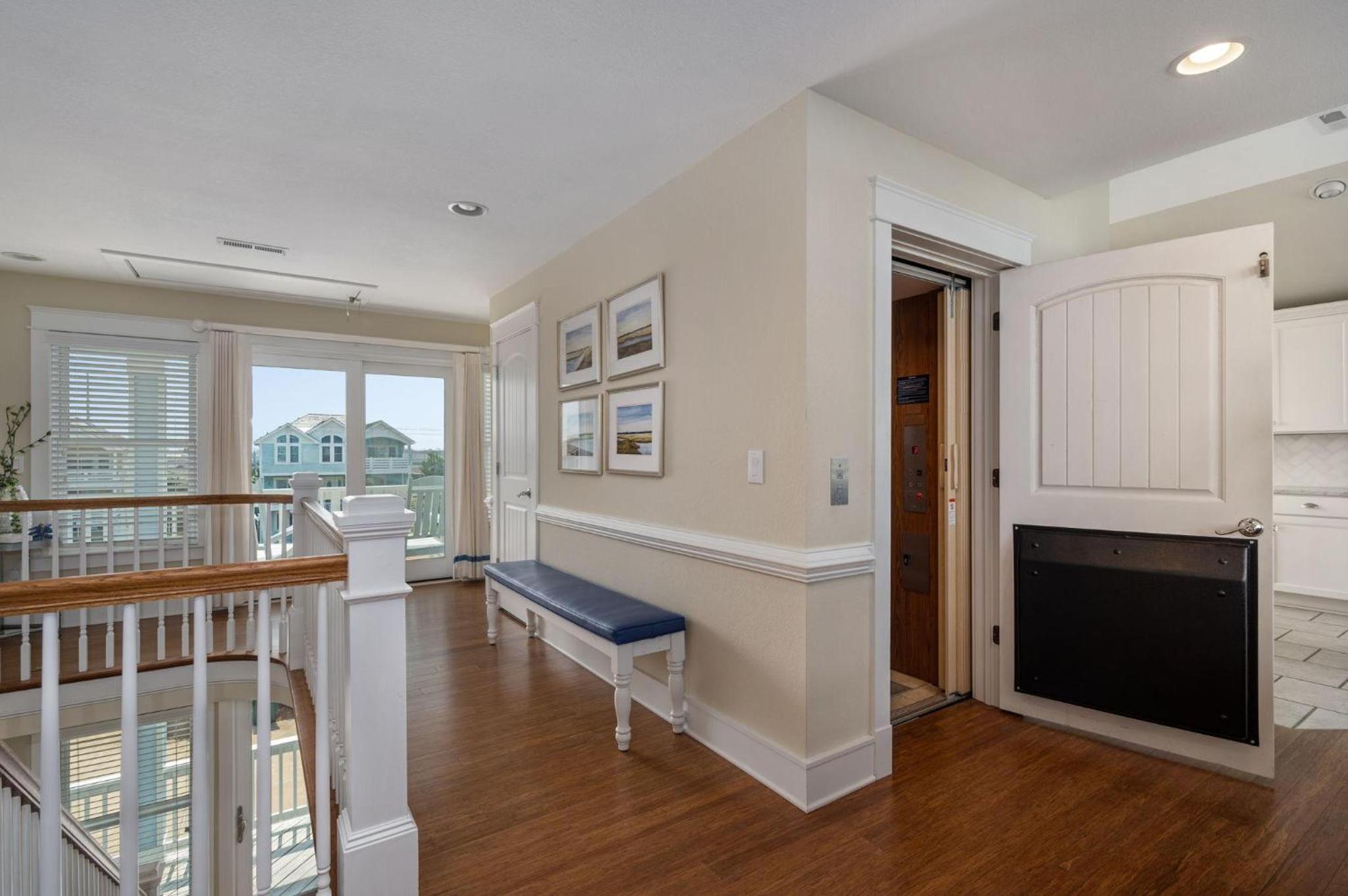 Eight-Bedroom Holiday Home photo 2