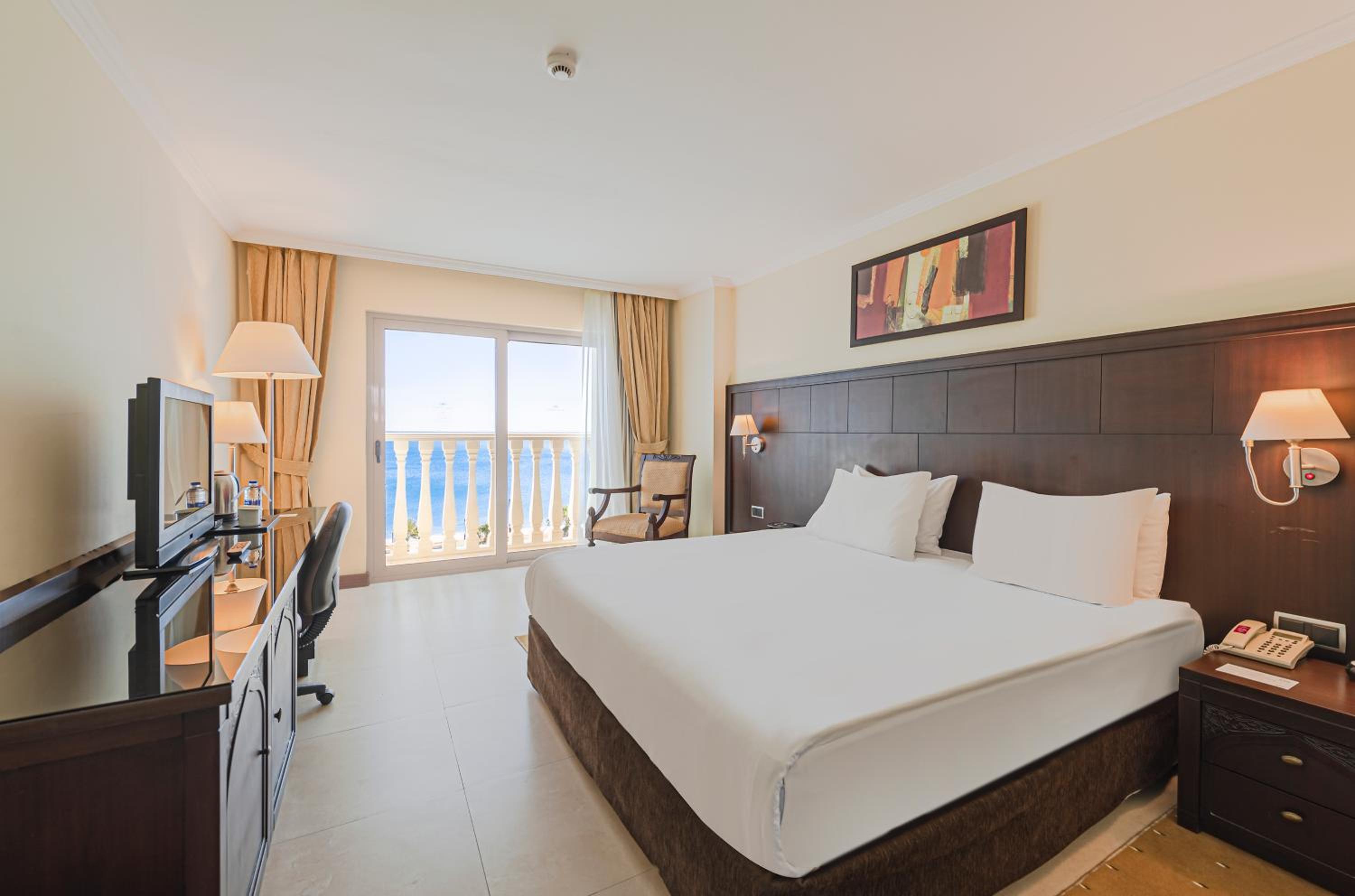 Standard Room - Photo 8