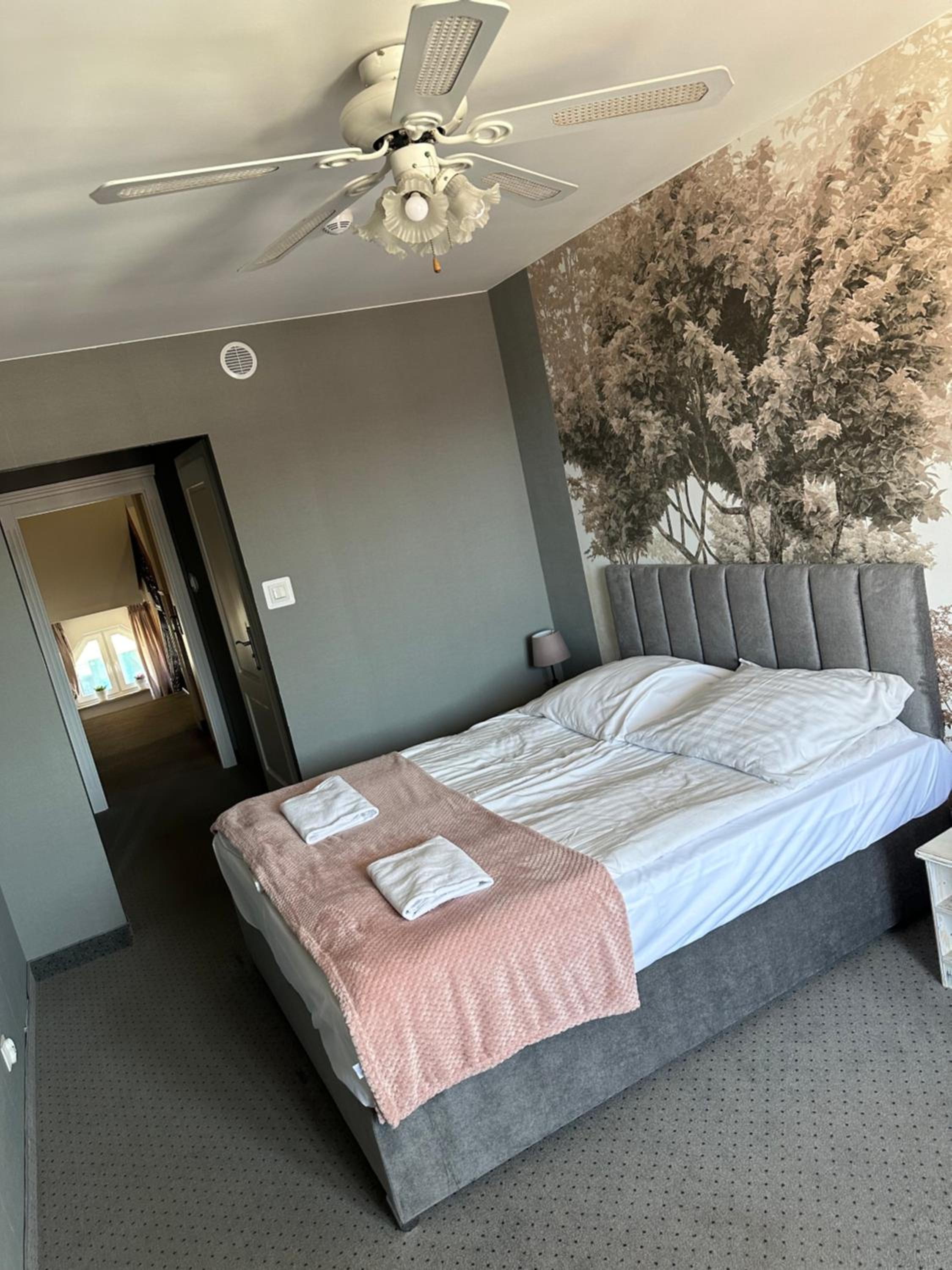 King Room with Balcony photo 3