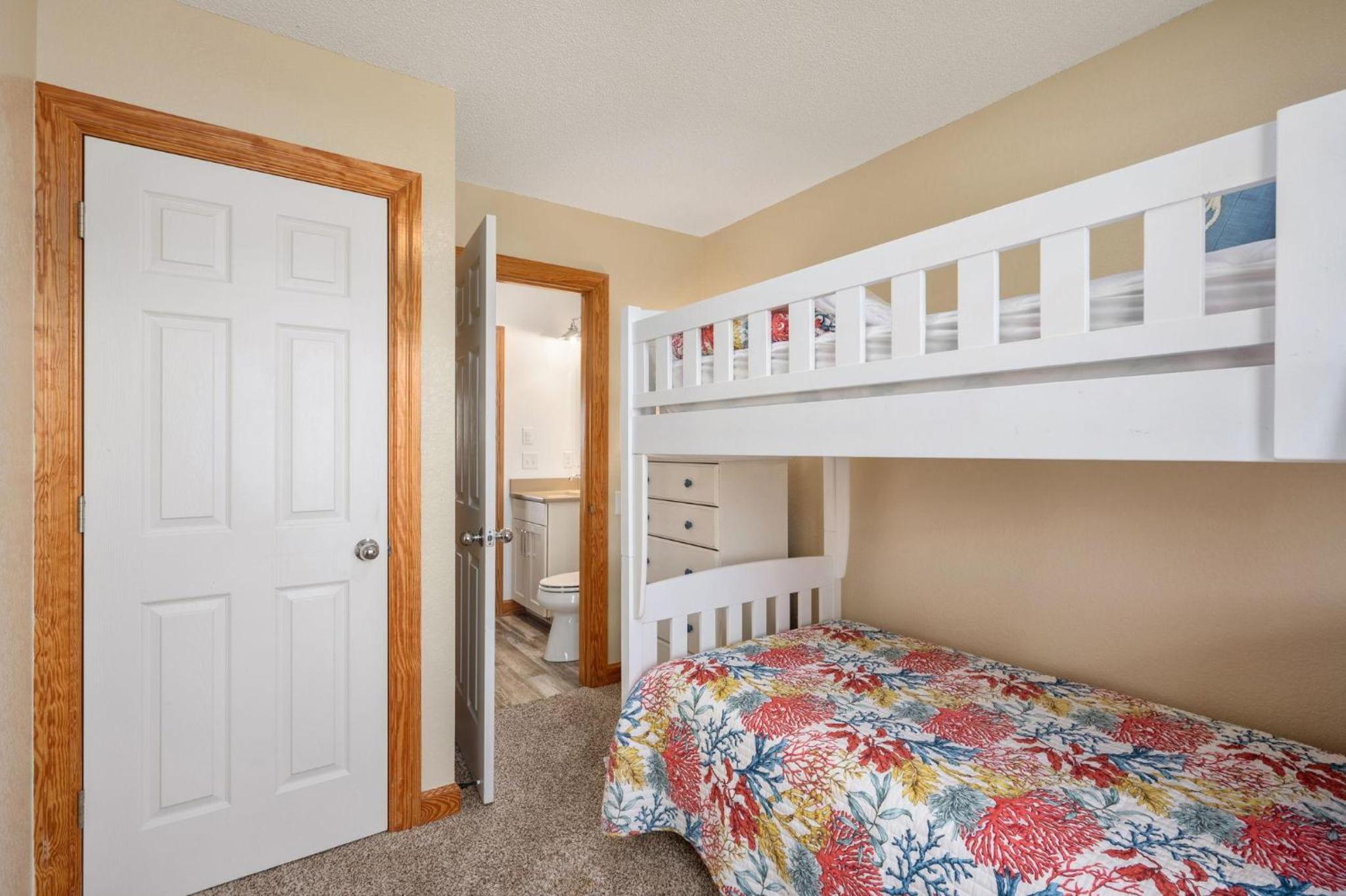 Five-Bedroom Holiday Home photo 2