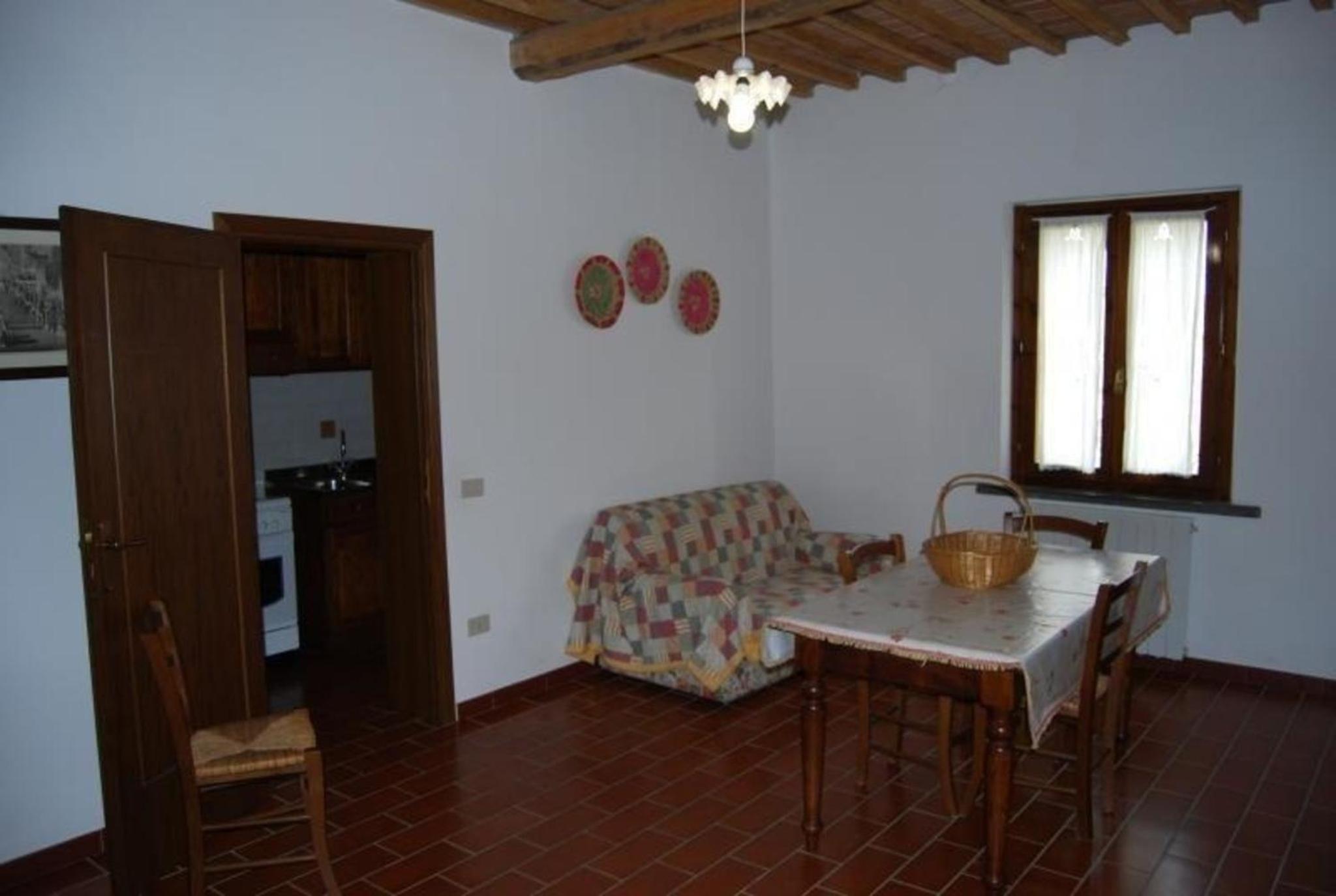 One-Bedroom Apartment photo 2