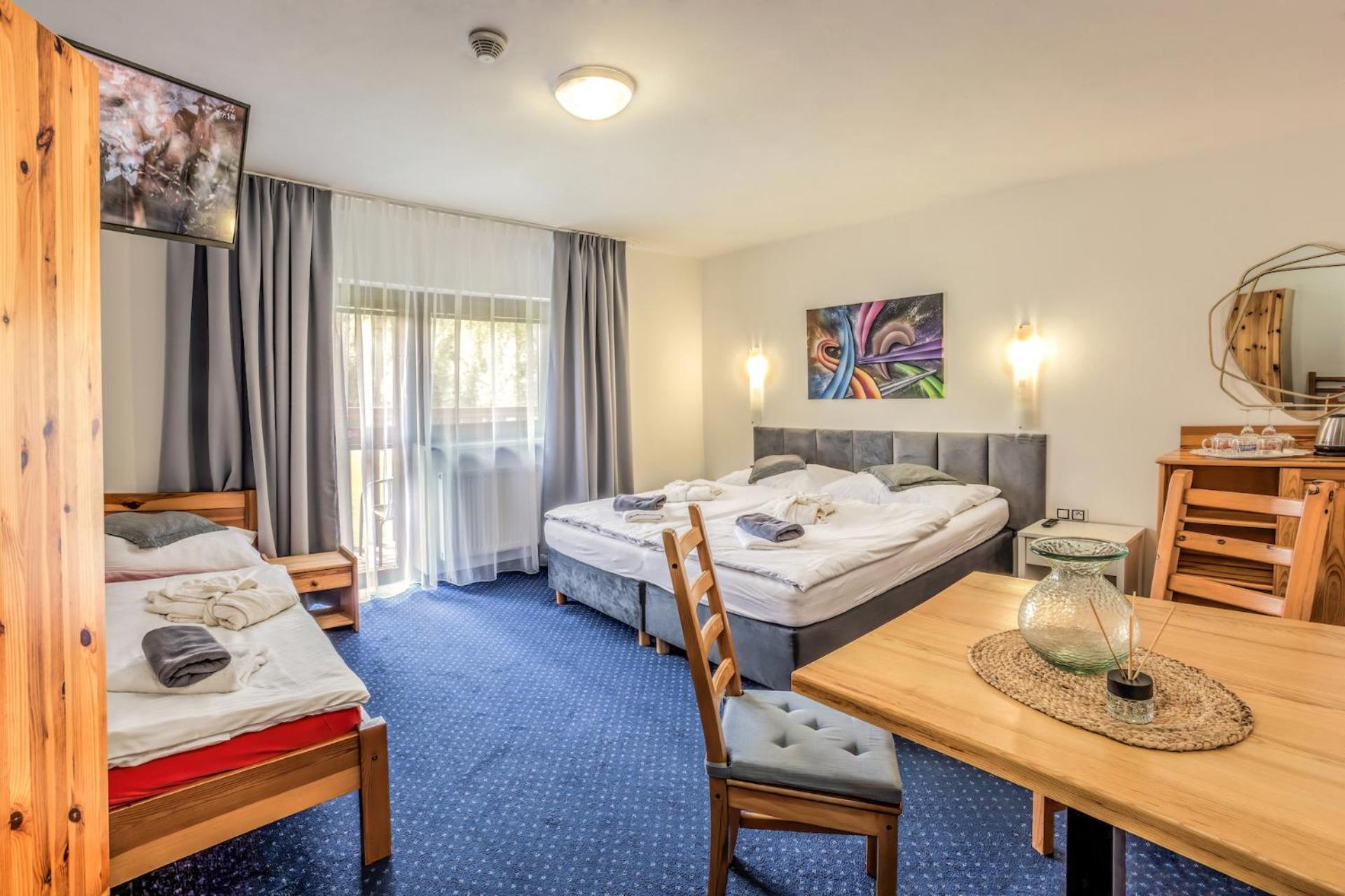 Deluxe Triple Room photo 1