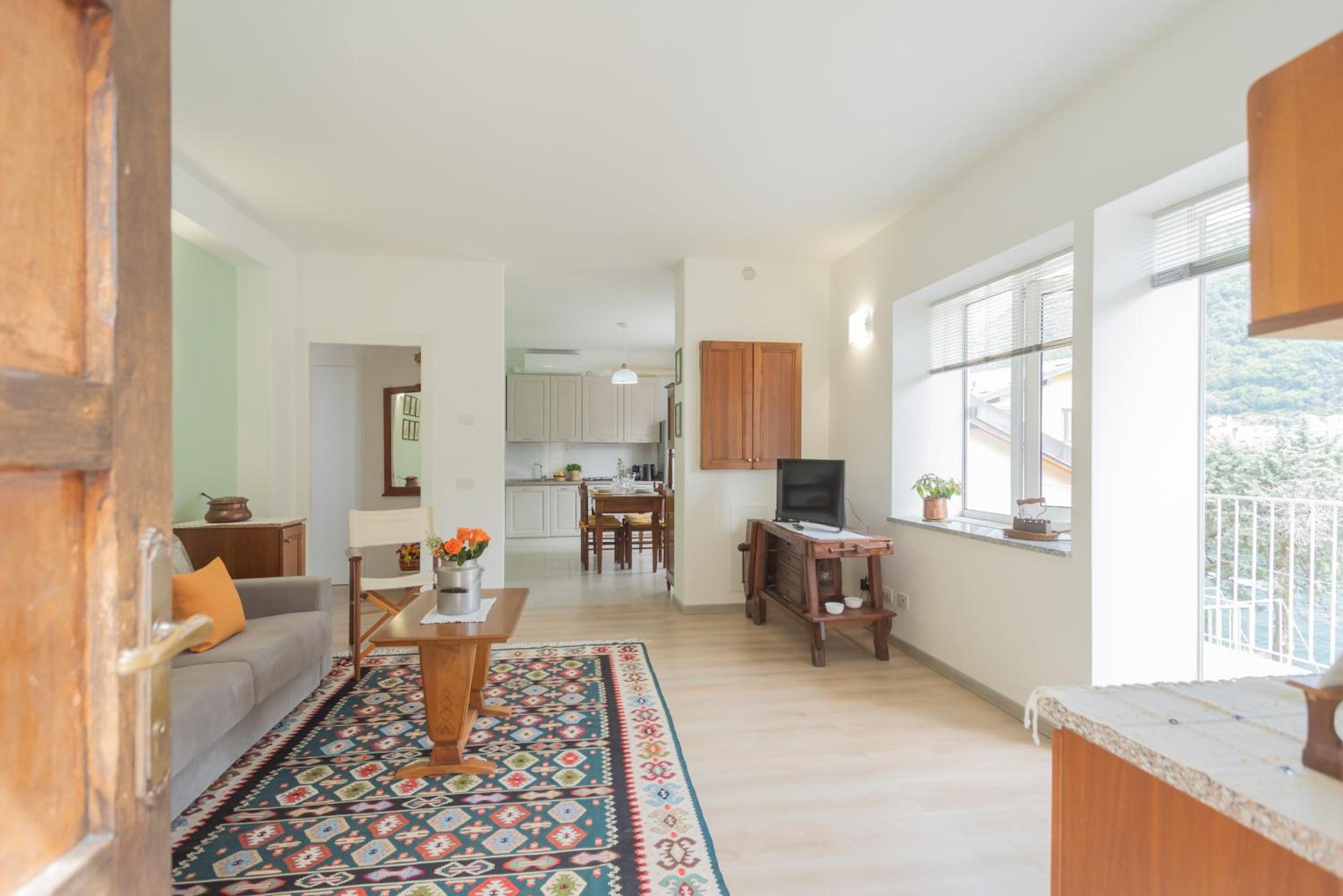 Apartment photo 3
