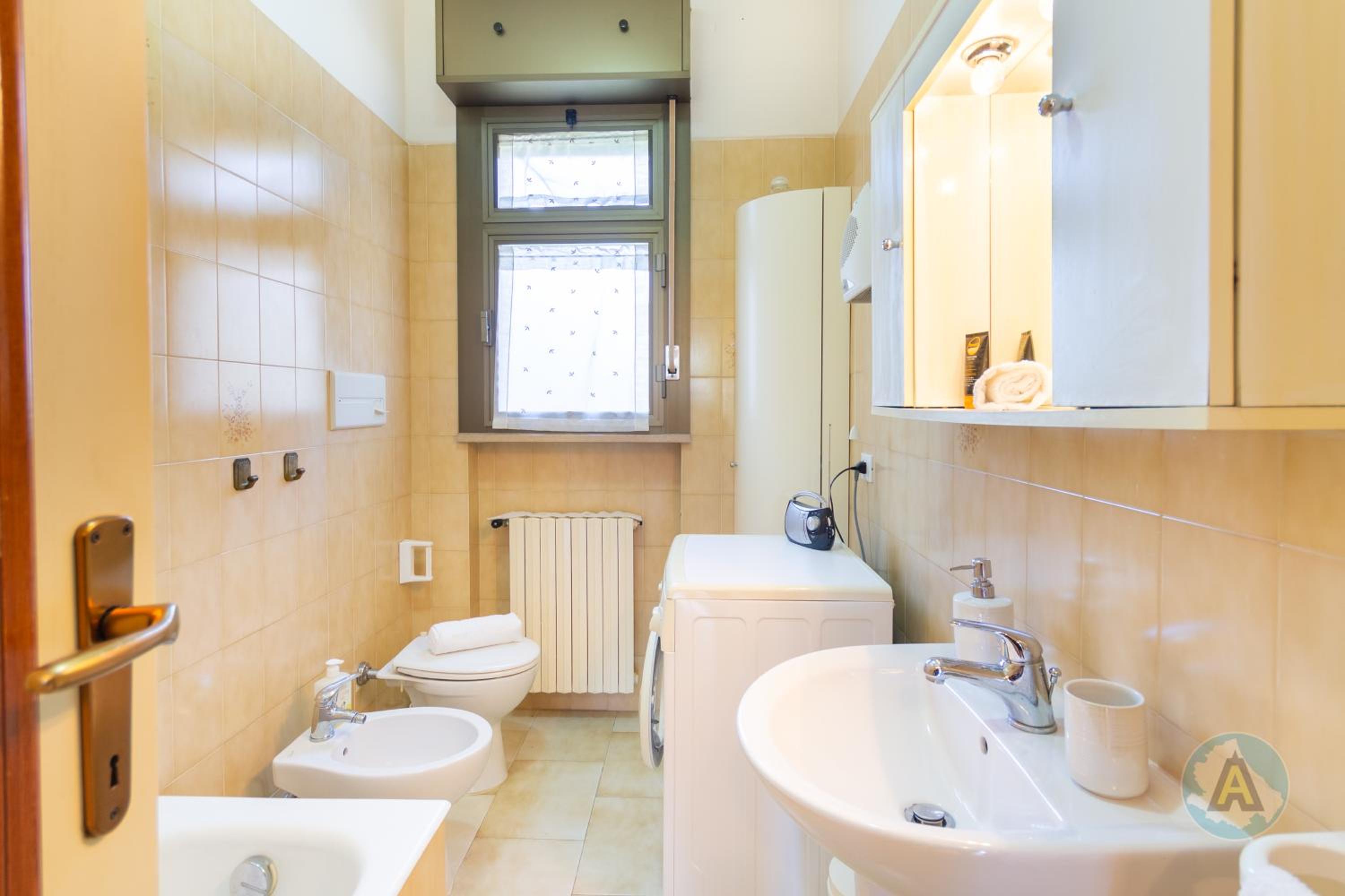 Two-Bedroom House photo 3