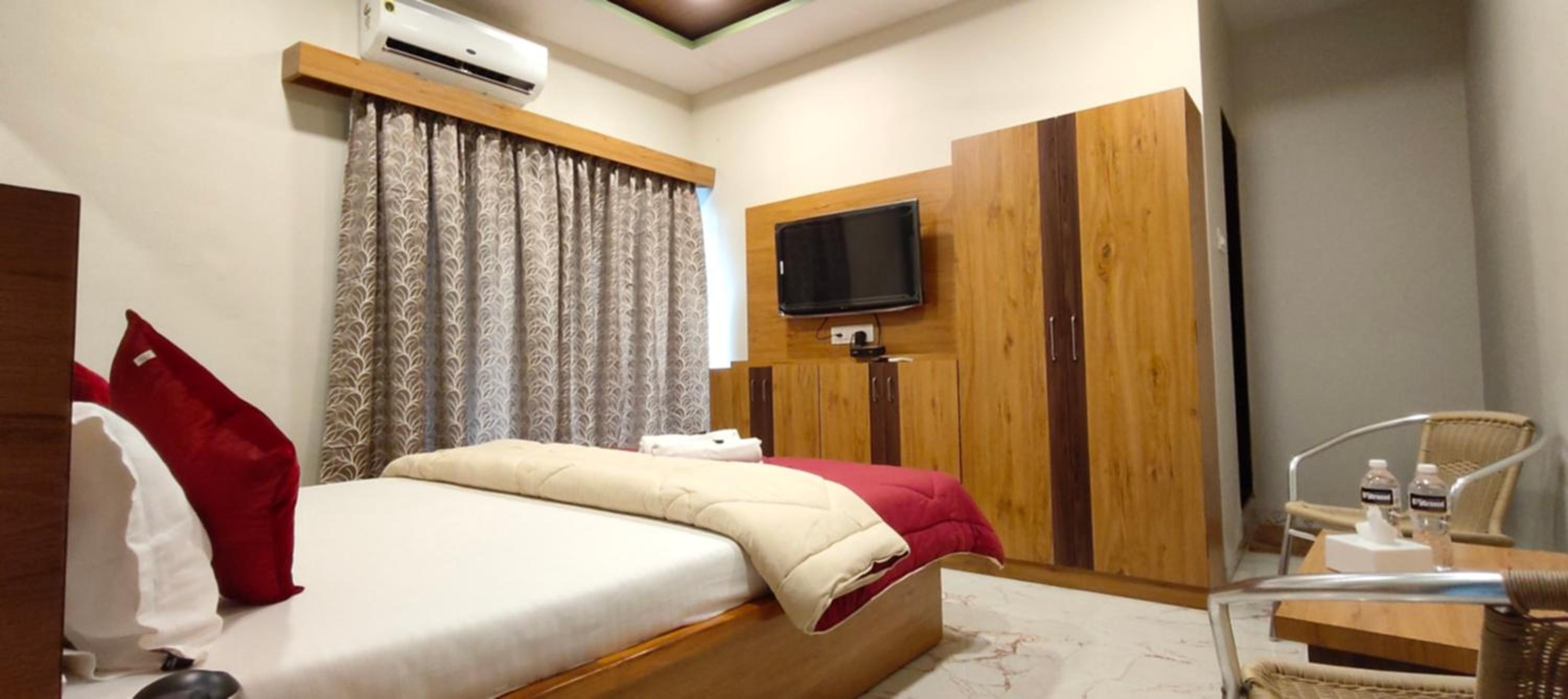 Deluxe Queen Room photo 3