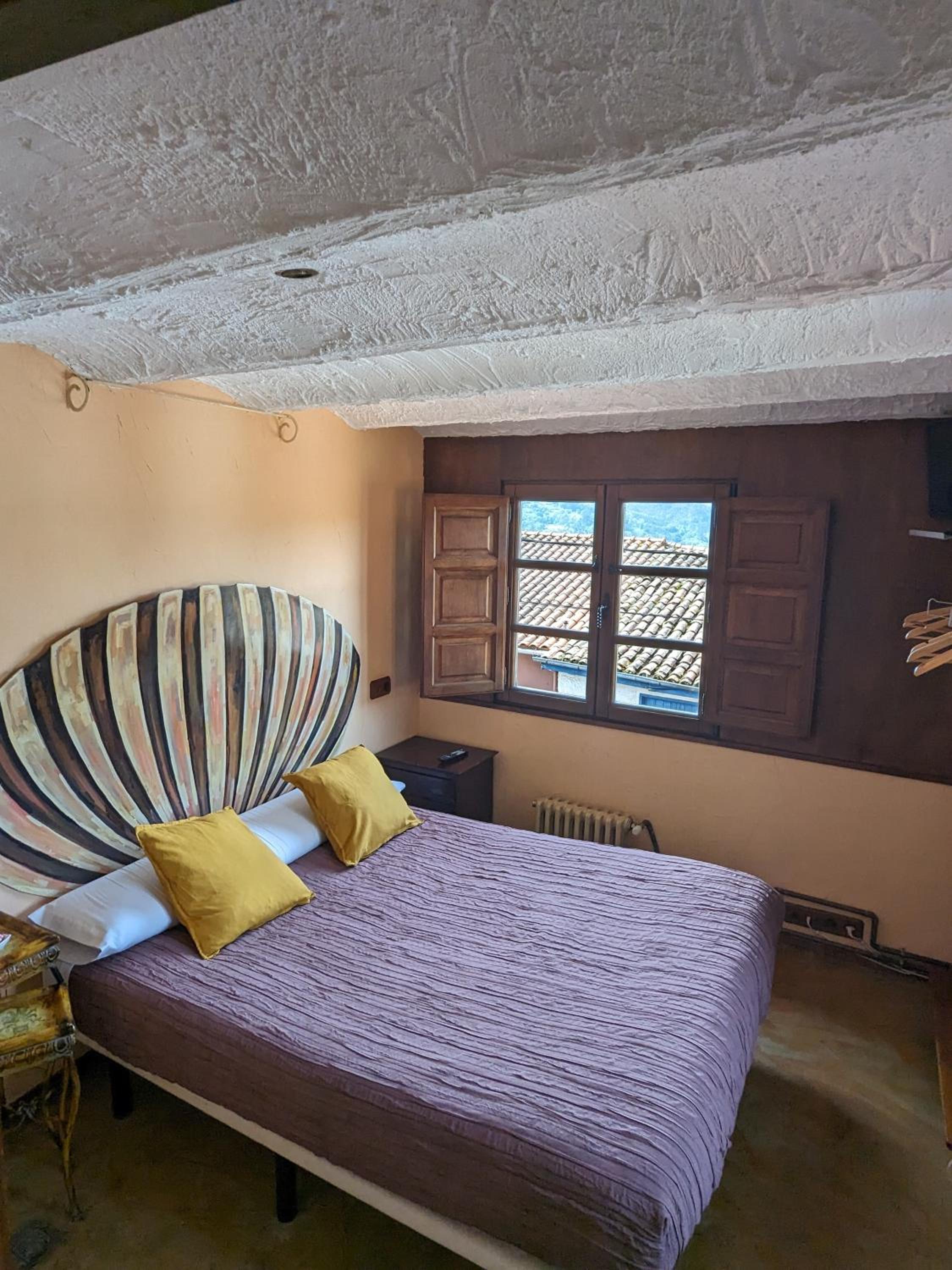 Double Room with Private Bathroom photo 2