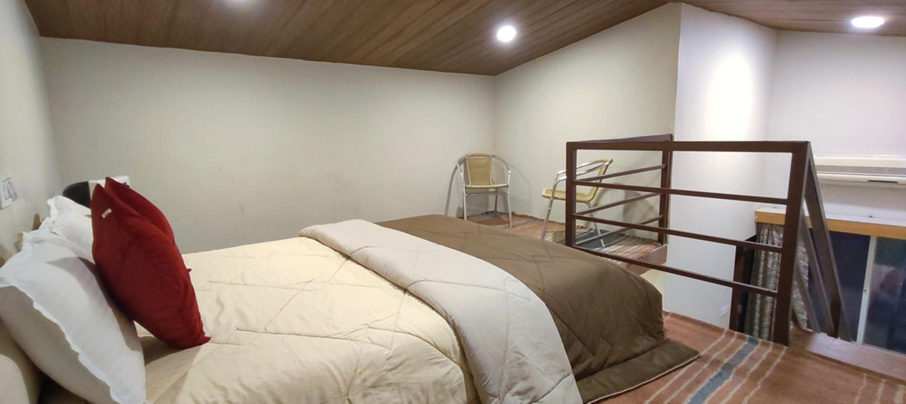 Deluxe Family Suite photo 2