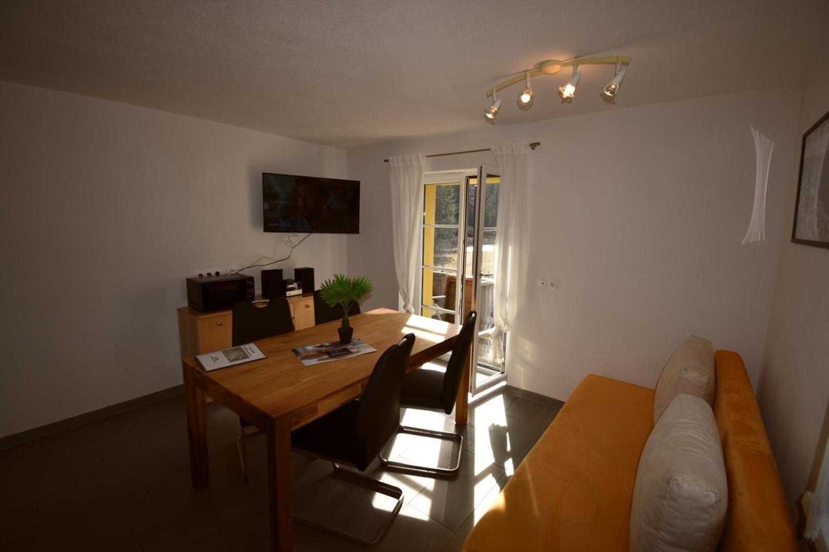 Apartment photo 1