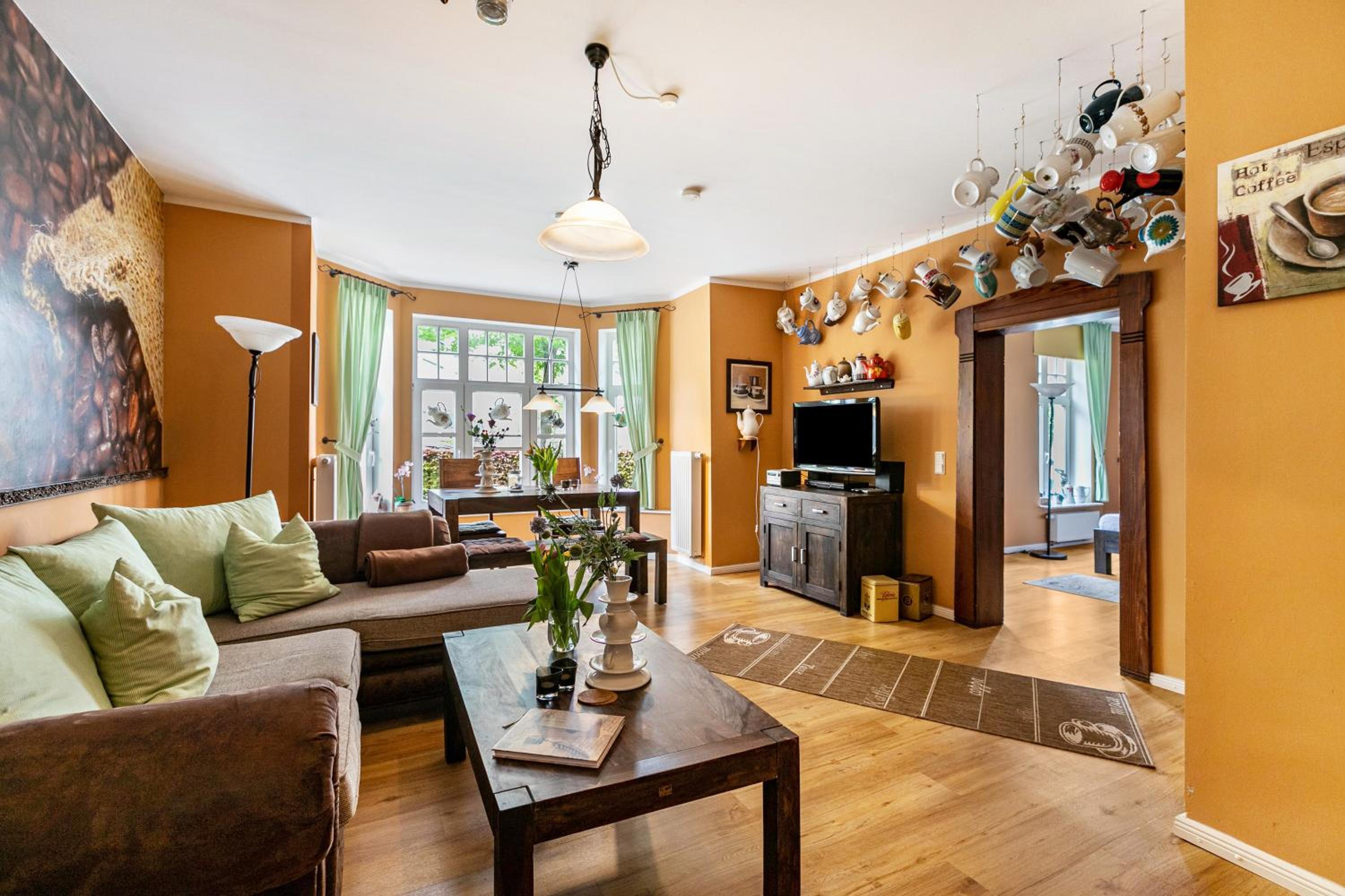 Superior One-Bedroom Apartment