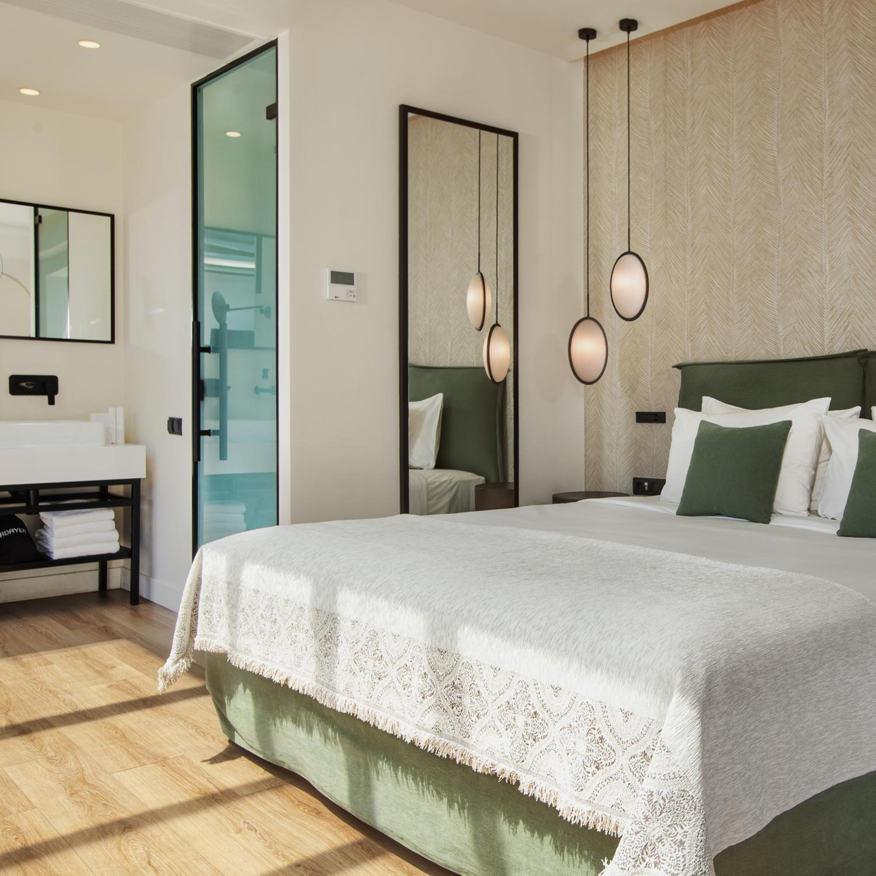 Acropolis Suite with Terrace photo 2