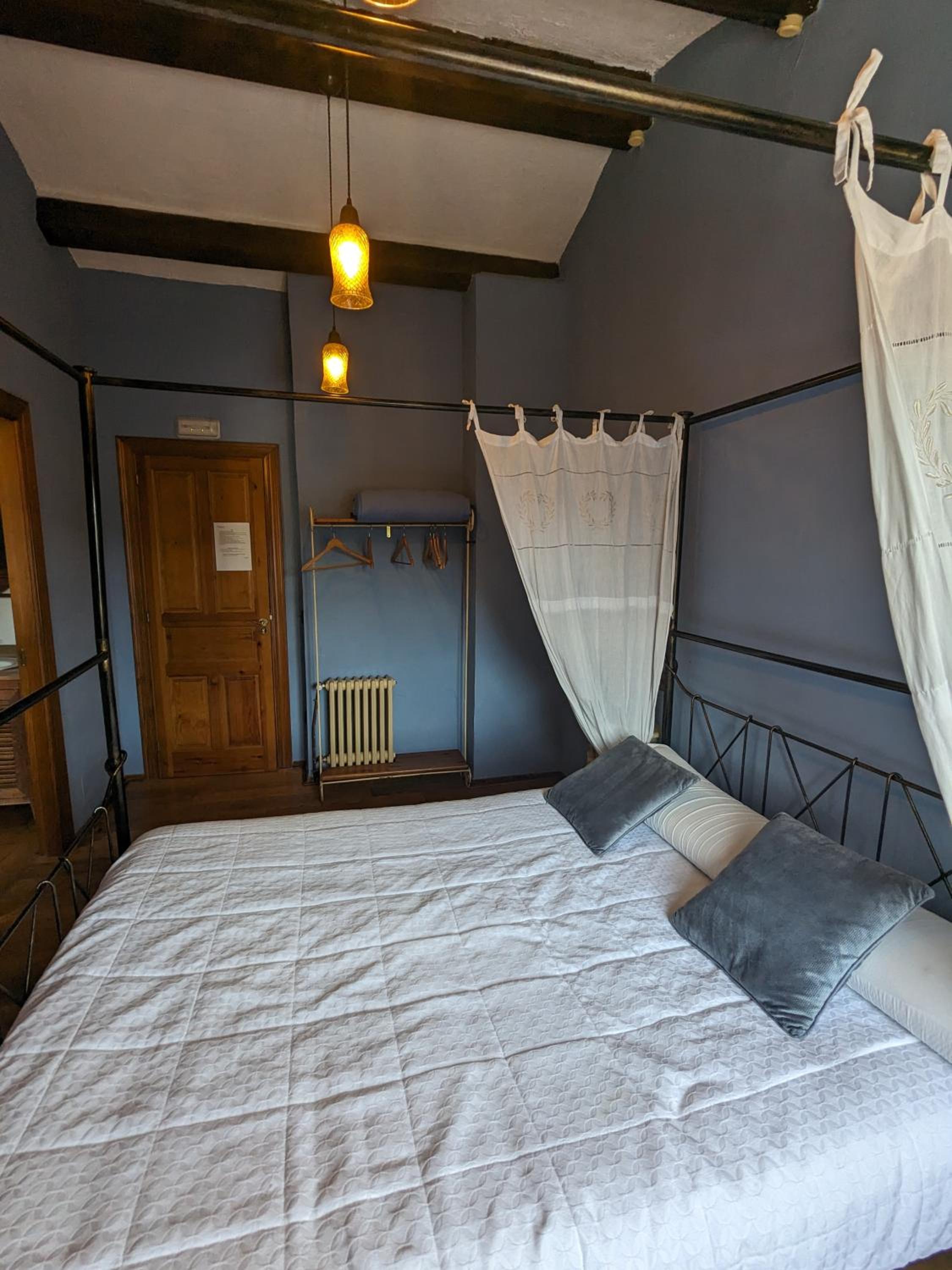 Double Room with Private Bathroom photo 3