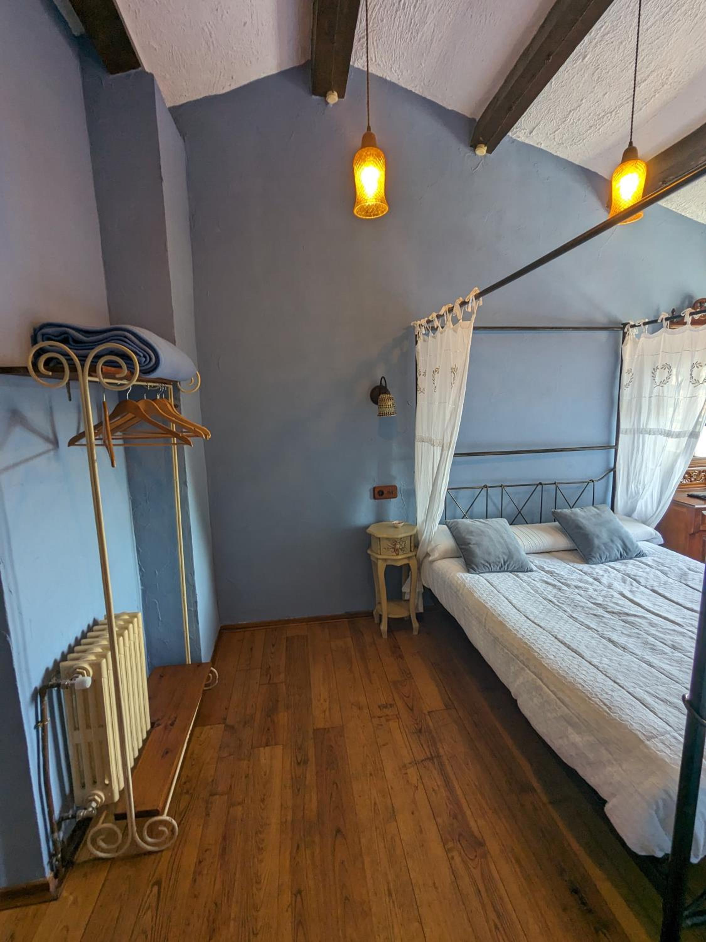 Double Room with Private Bathroom photo 2