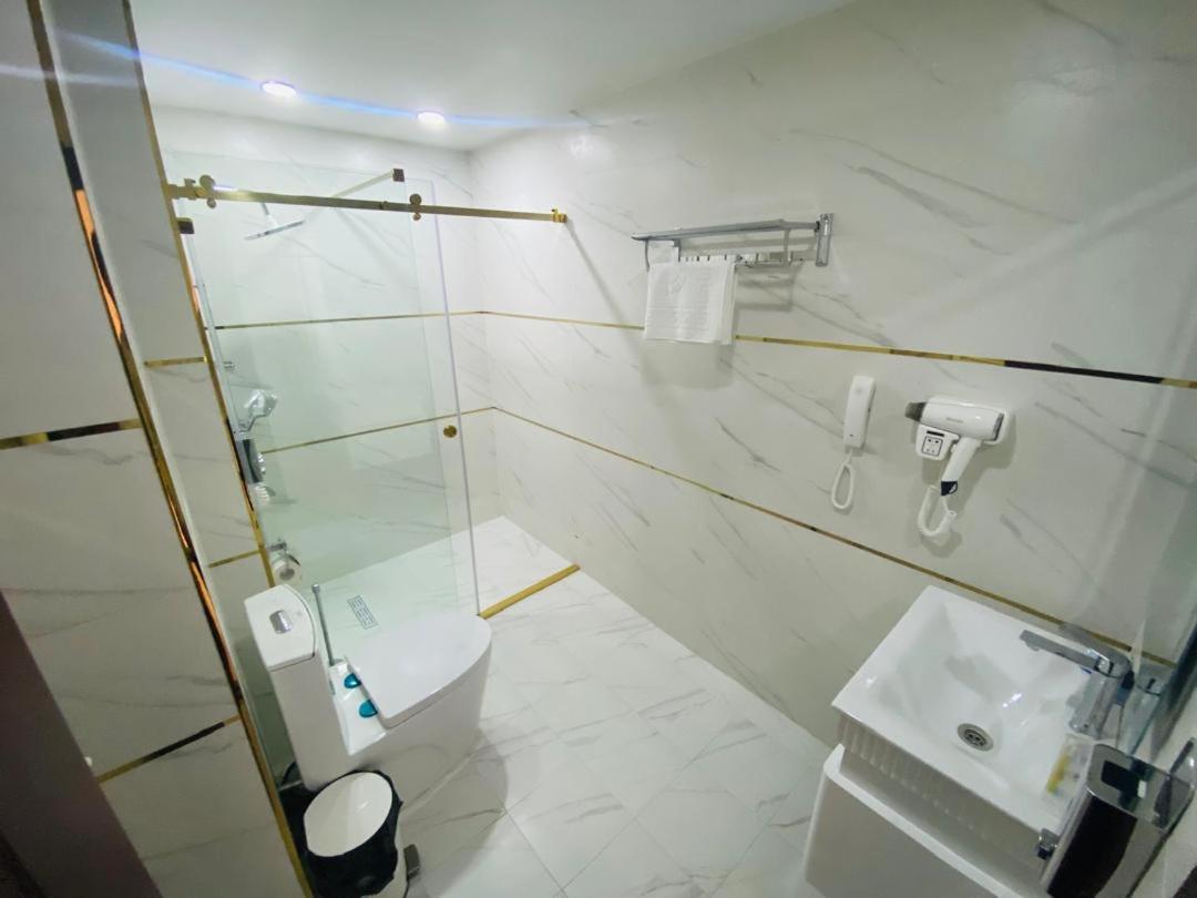 Two-Bedroom Suite photo 3