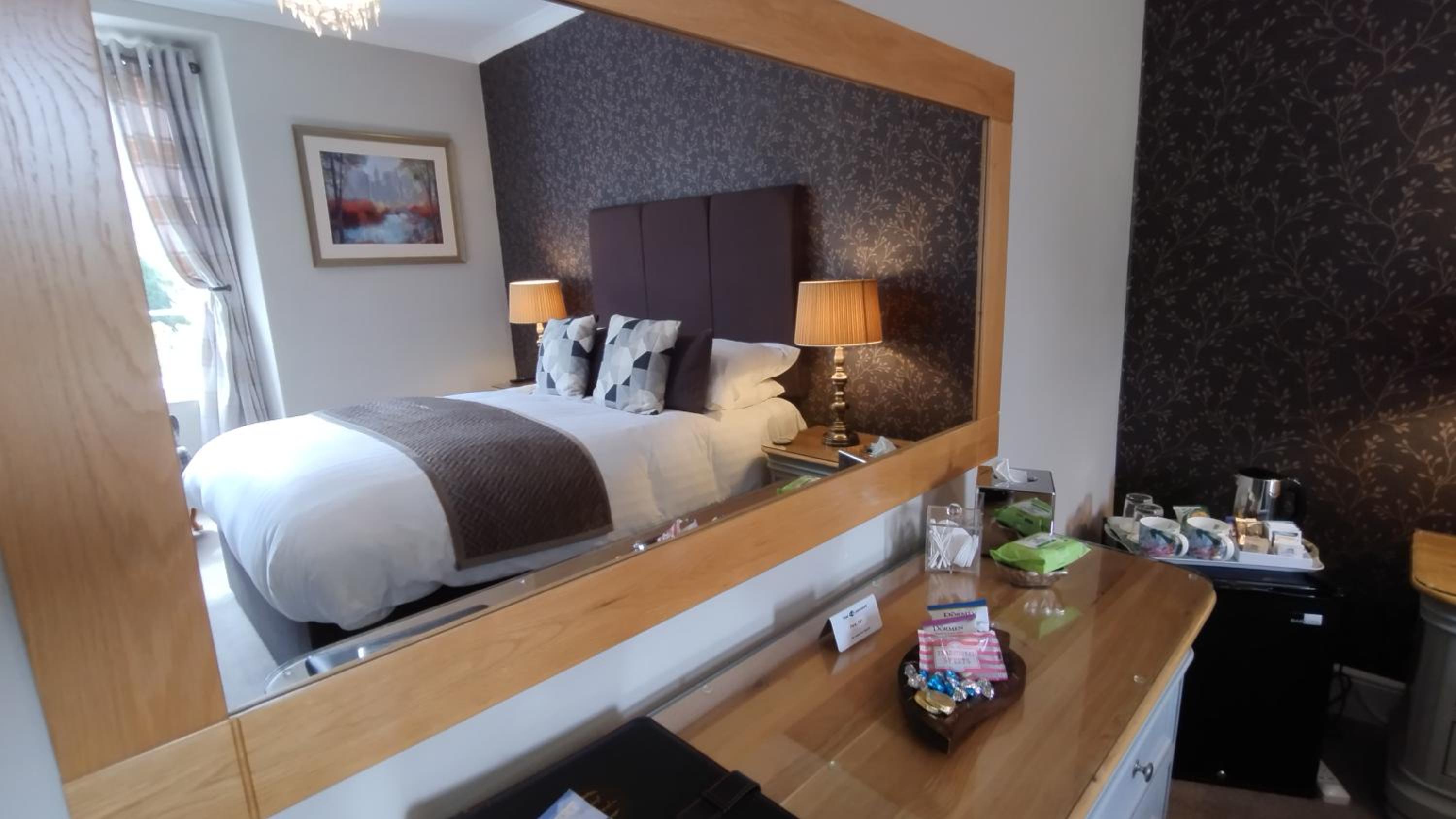 King Room with Mountain View photo 1