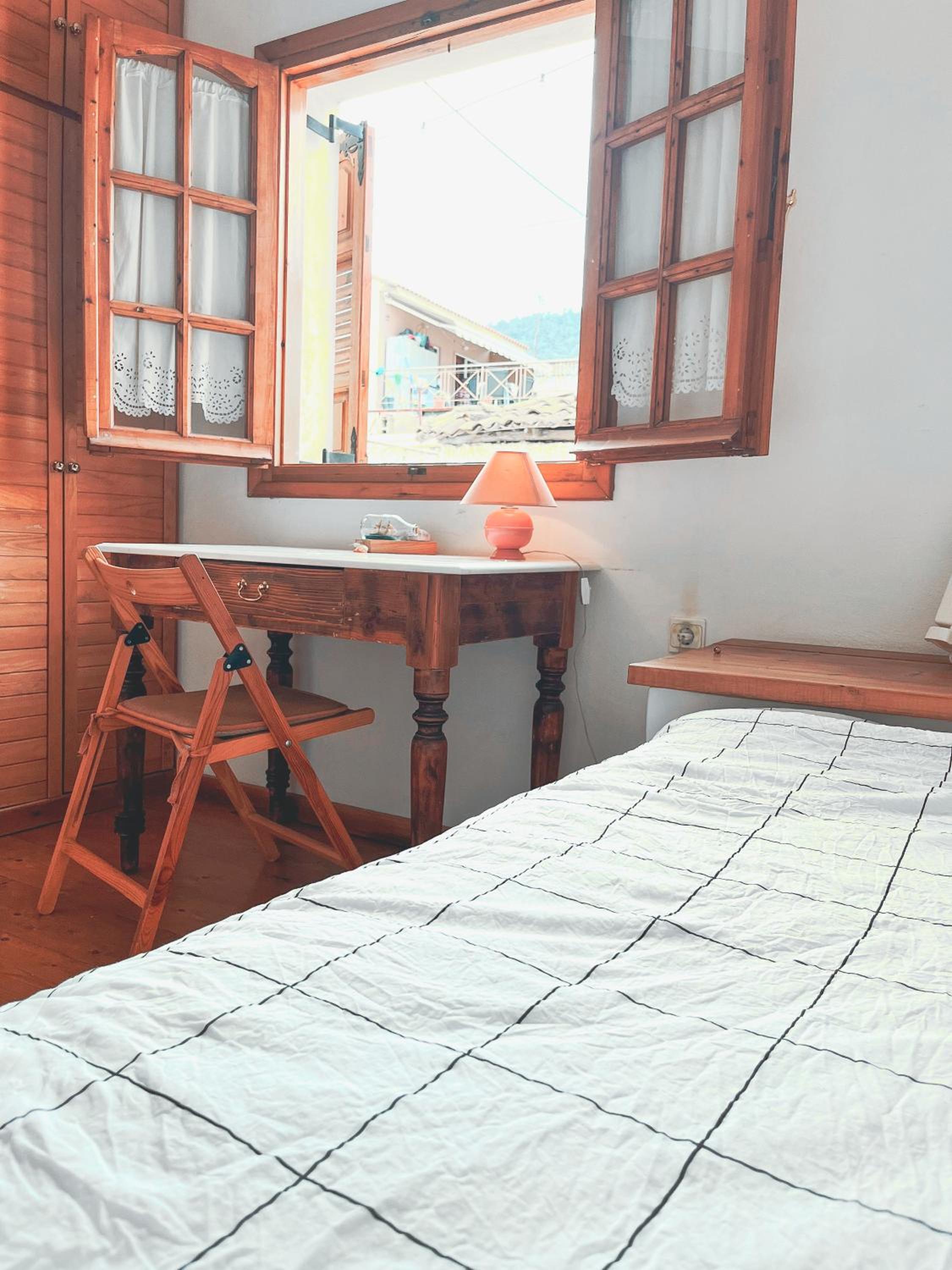 Four-Bedroom Vacation Home photo 2