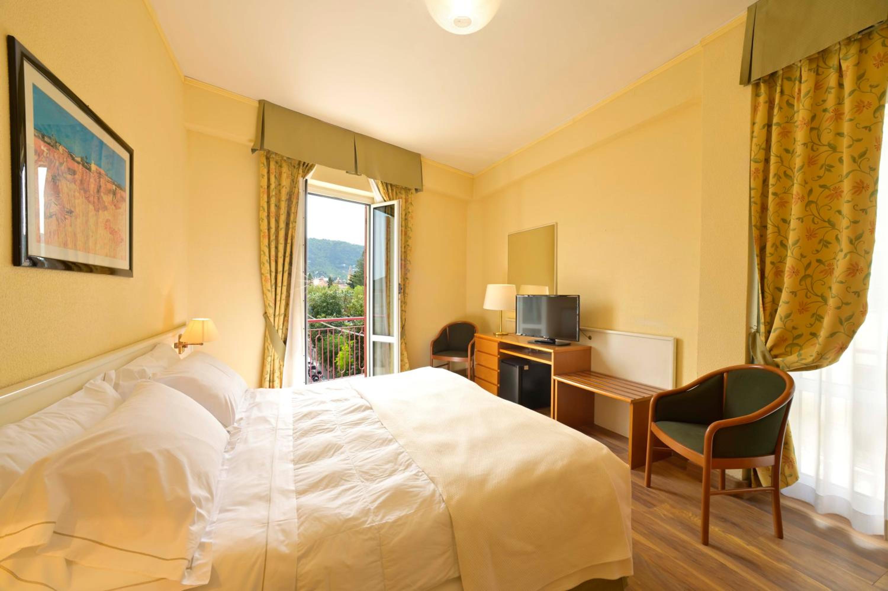 Superior Double Room photo 1