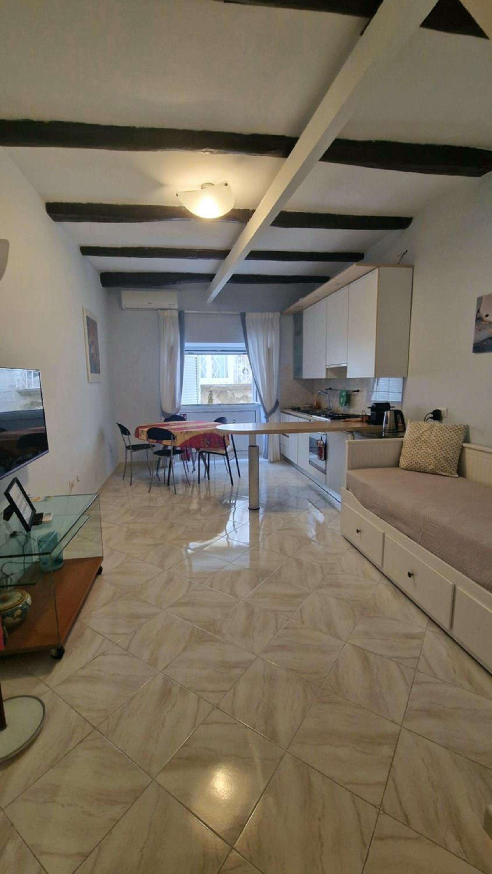 Maisonette