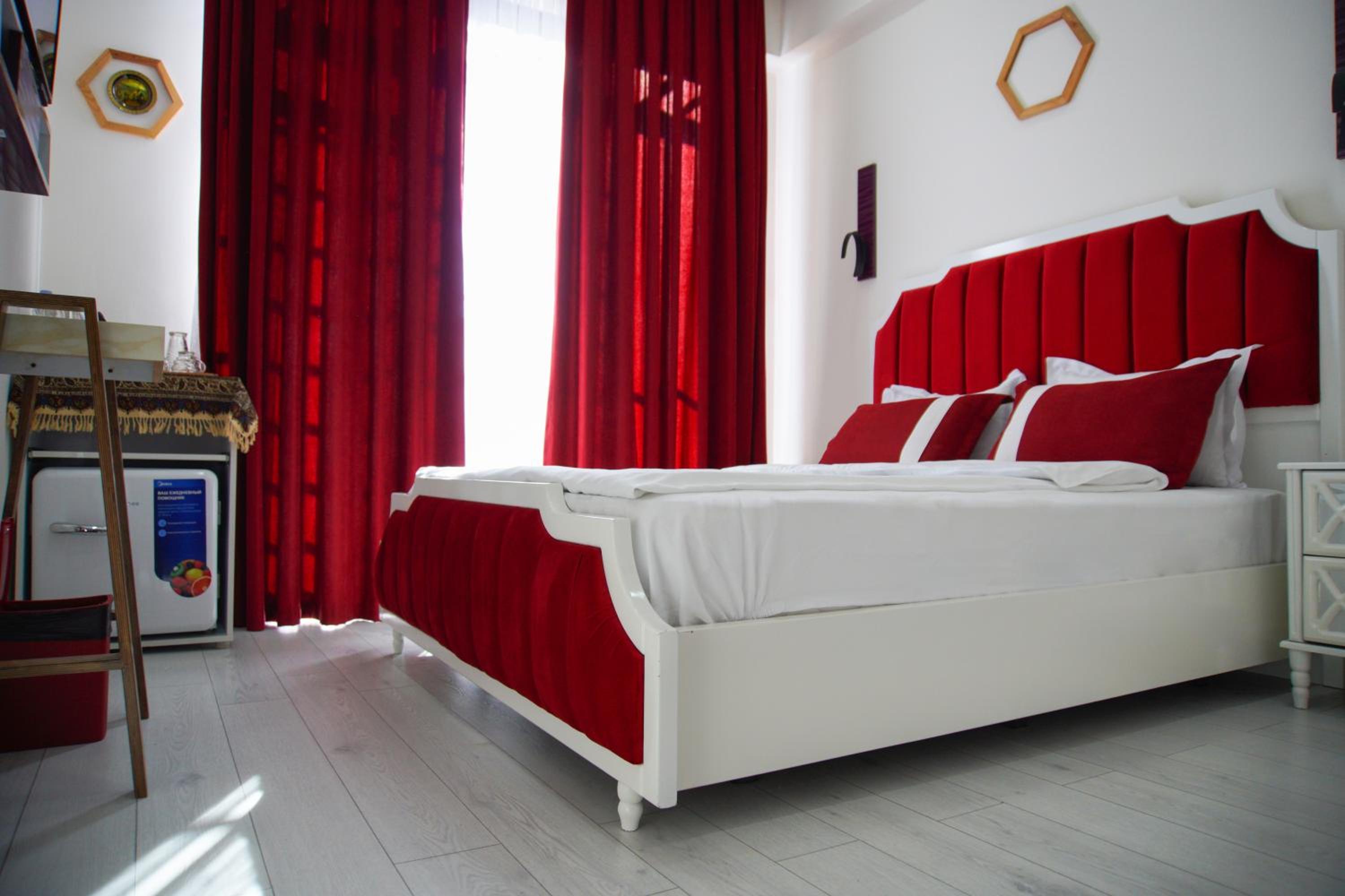 Twin Room with Balcony photo 3