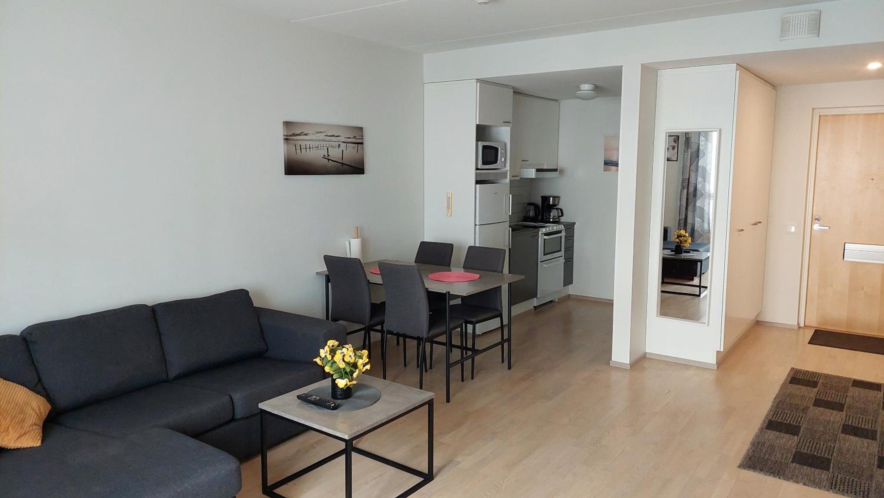 Apartment photo 3