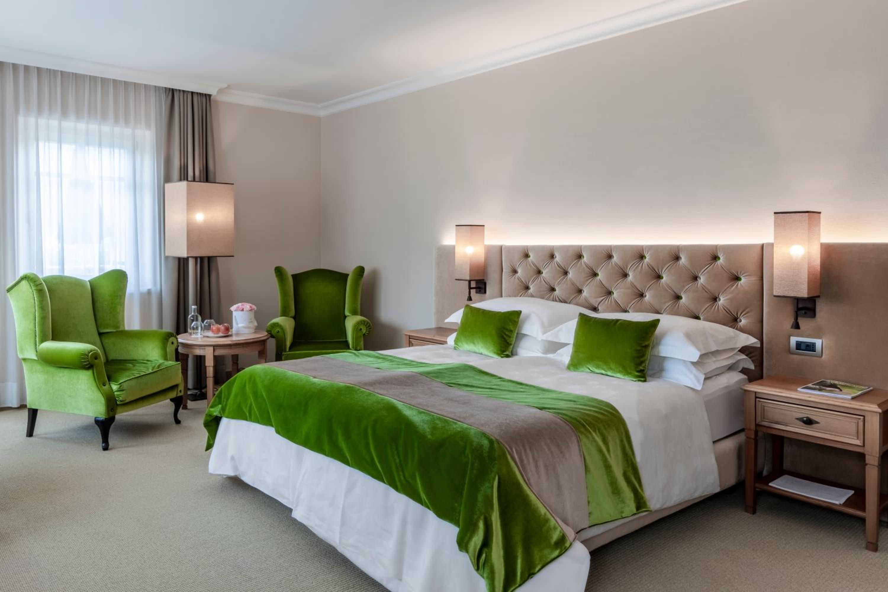 Junior Suite with Balcony - Photo 1