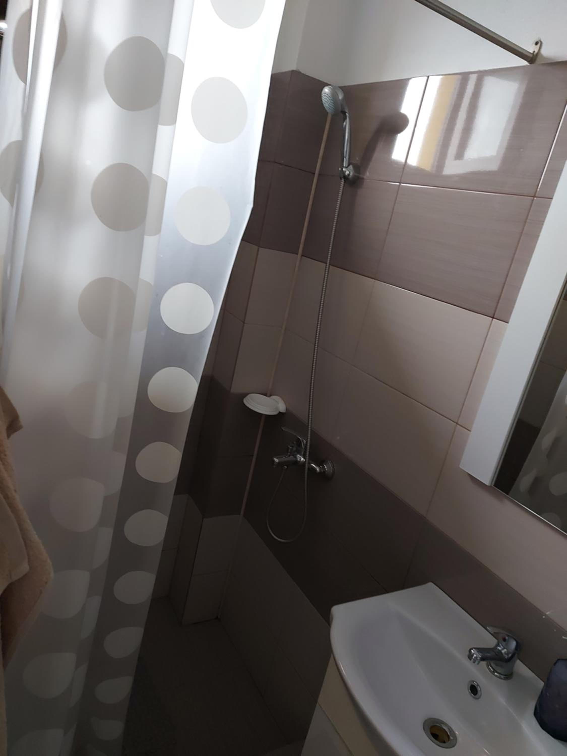 Triple Room - Photo 14