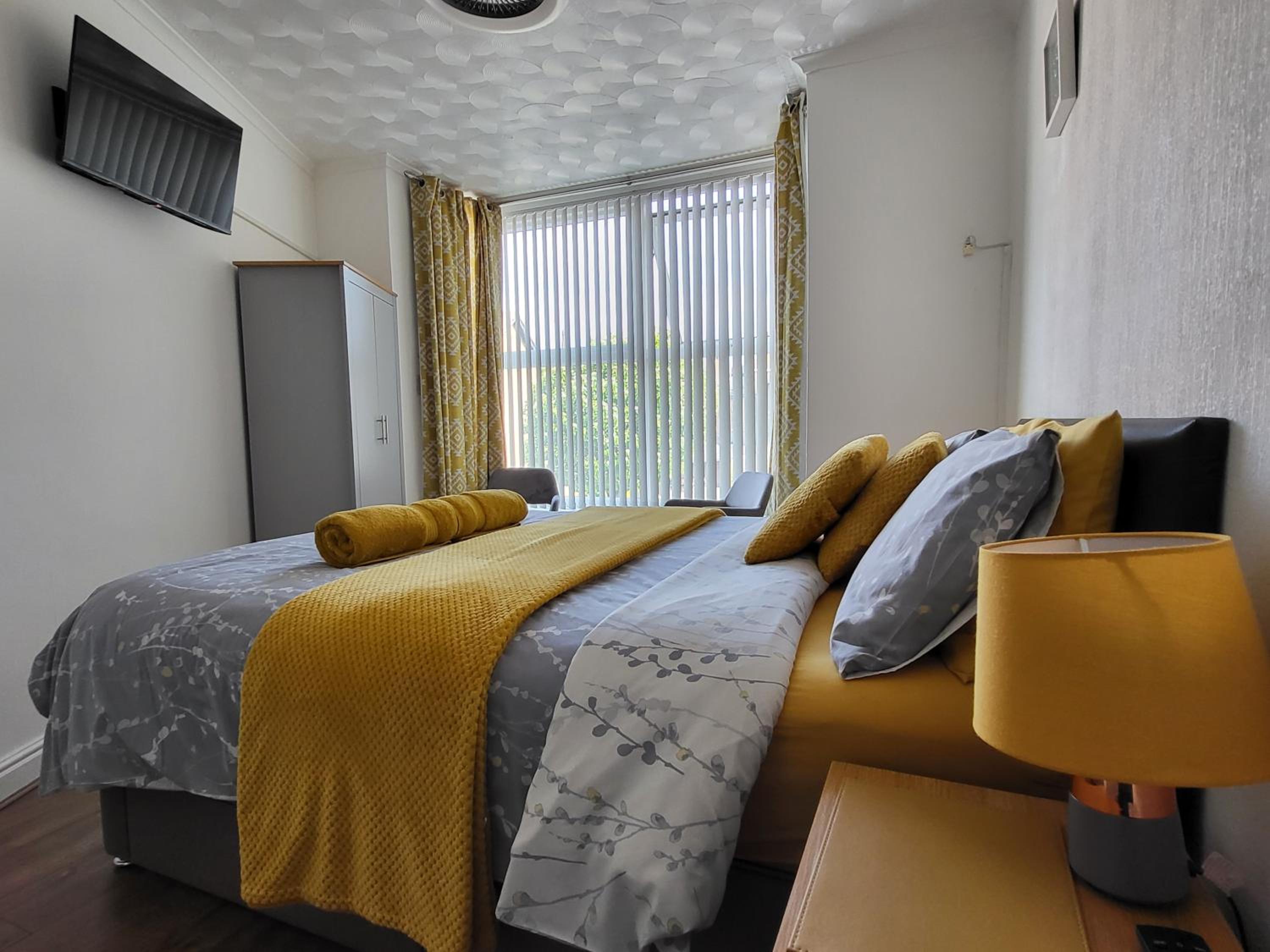 Double Room with Private Bathroom photo 1