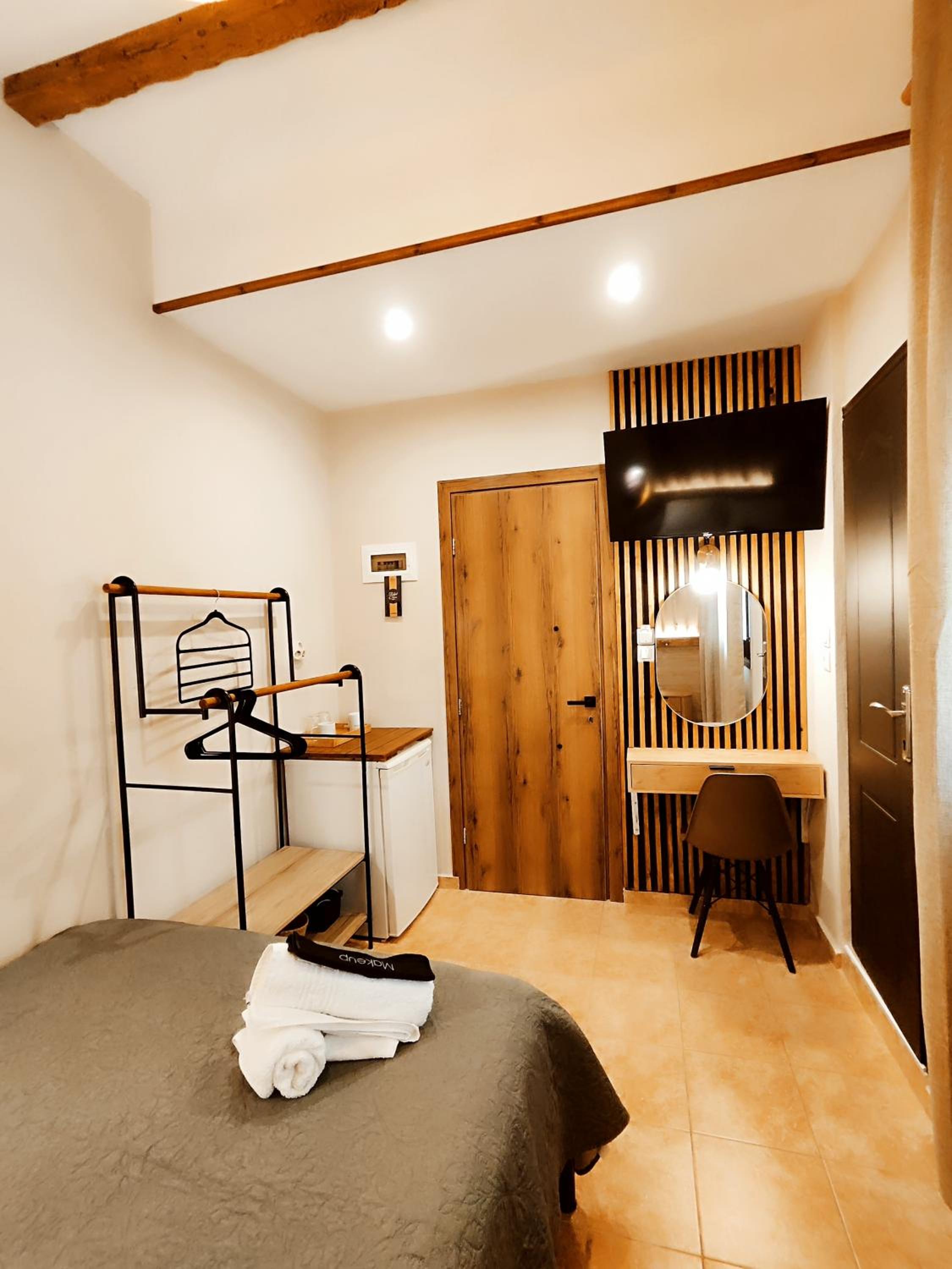 Small Double Room photo 2