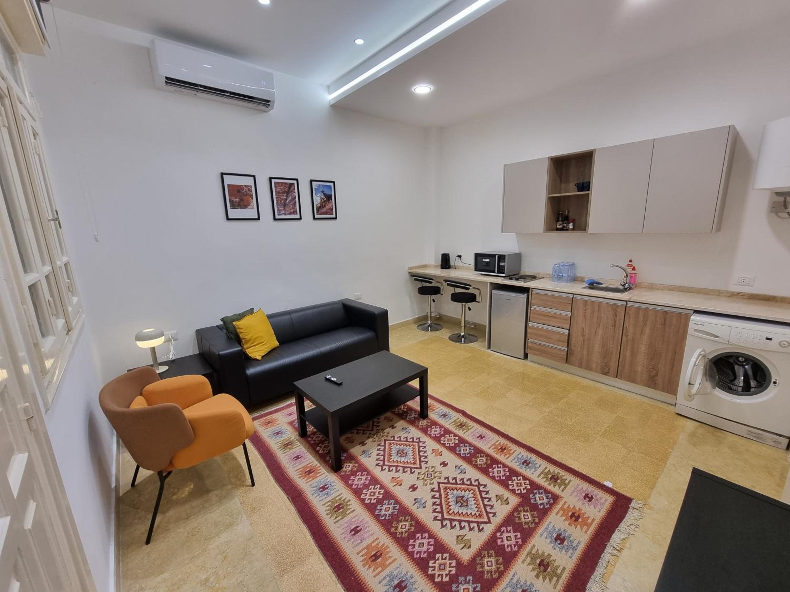 Apartment with Garden View