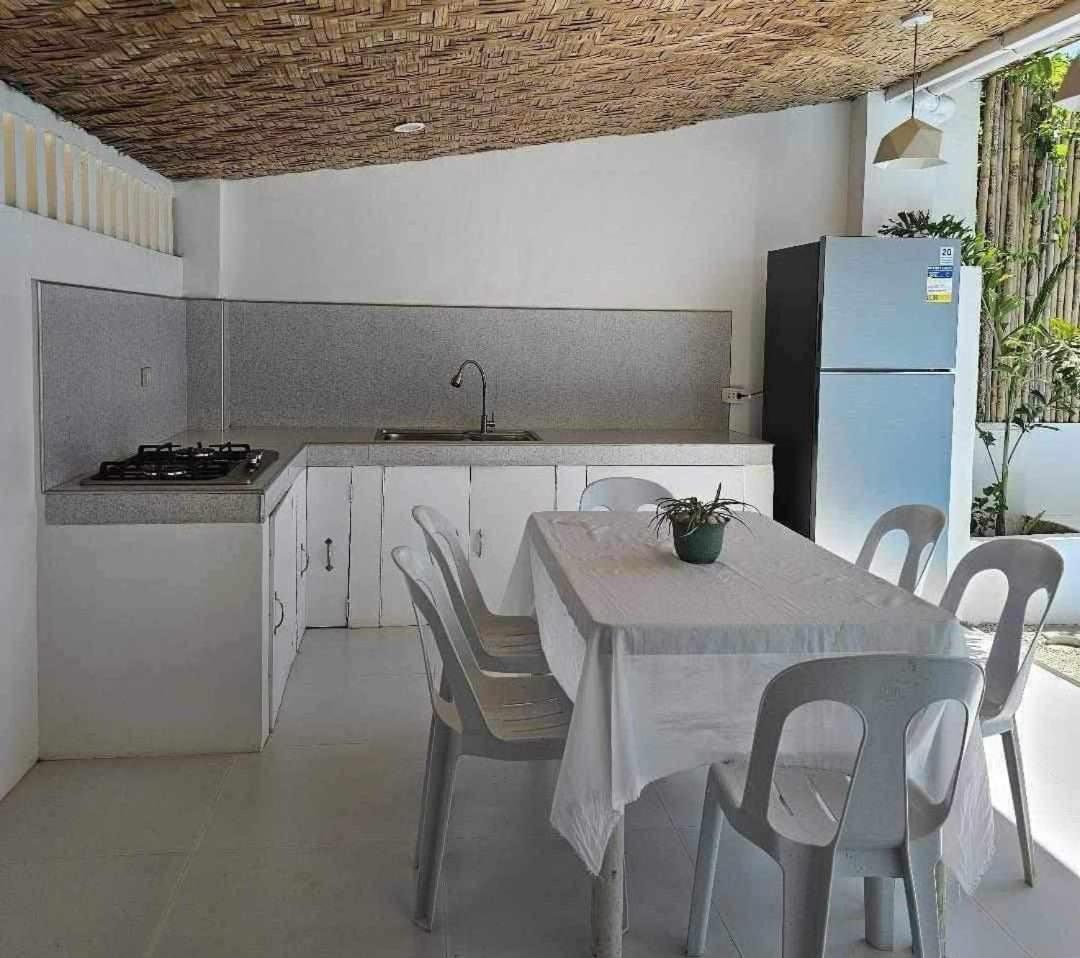 Family Studio - Photo 10