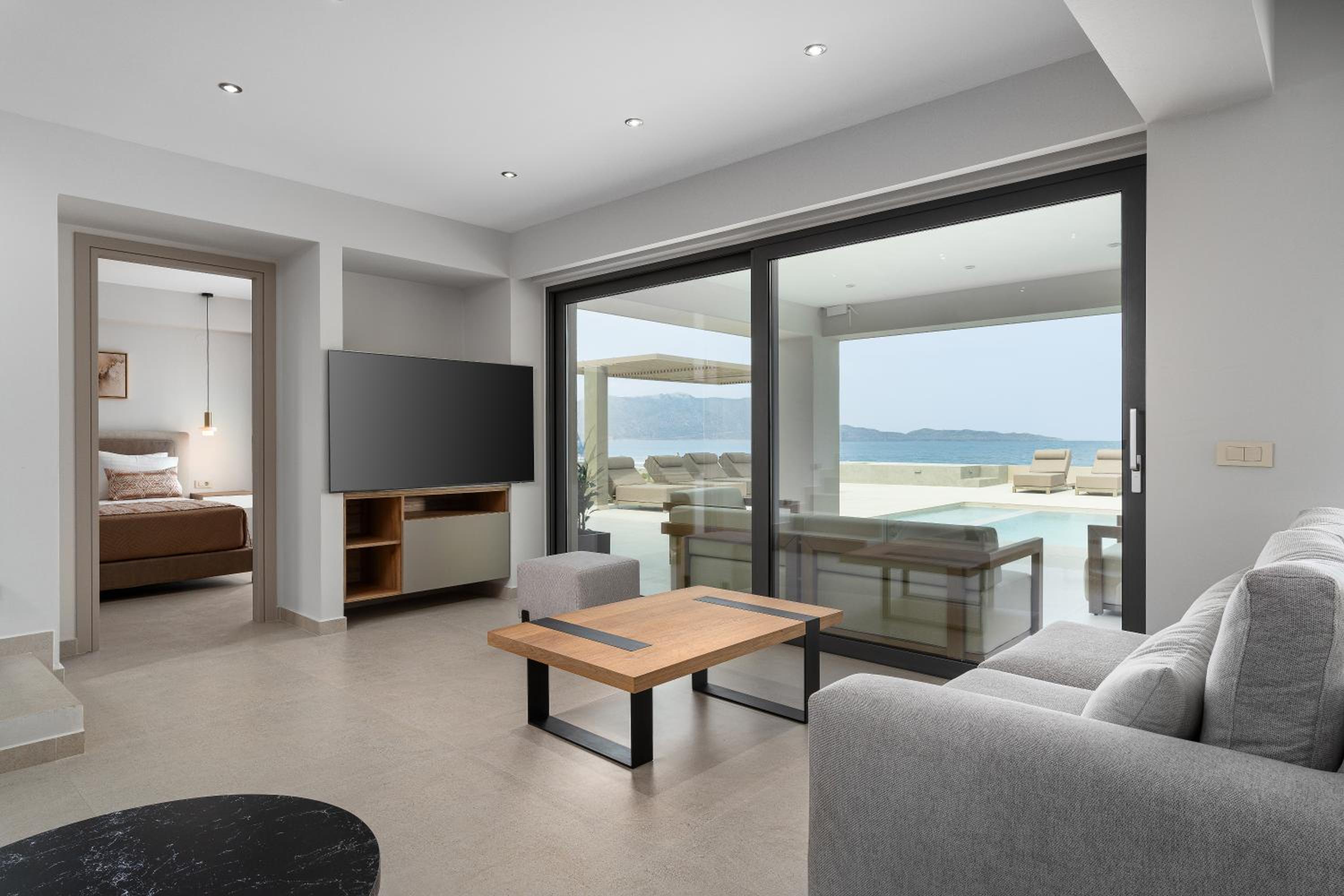 Villa photo 1