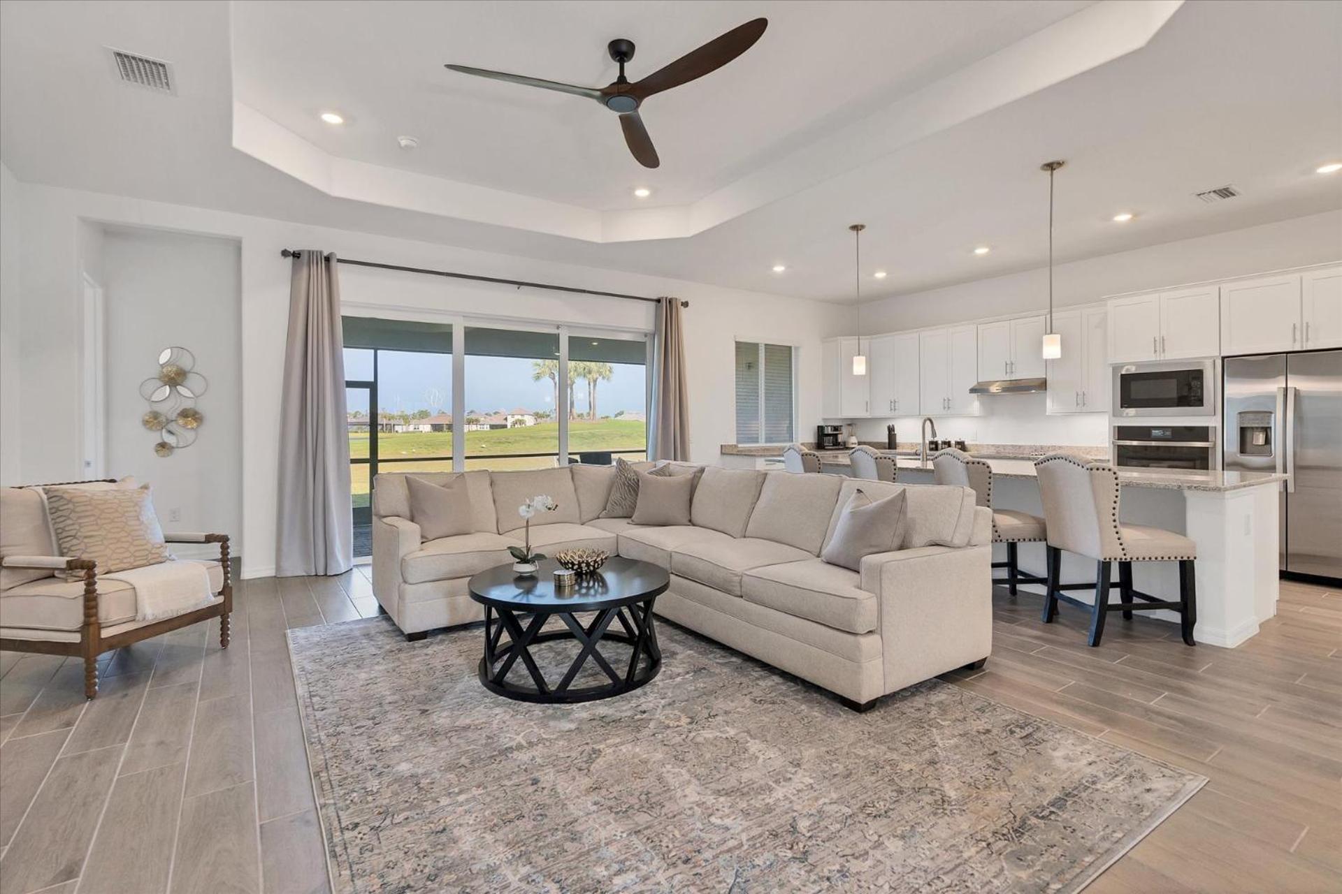 Three-Bedroom House photo 1