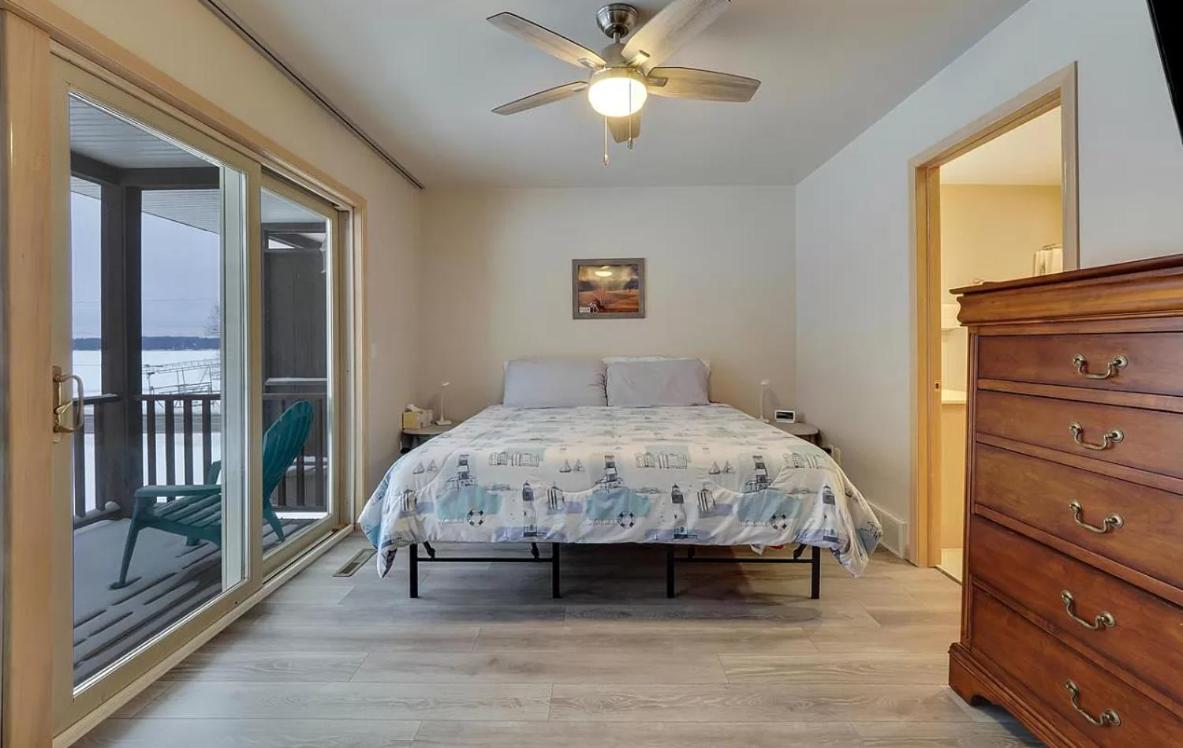 Two-Bedroom Townhouse photo 3