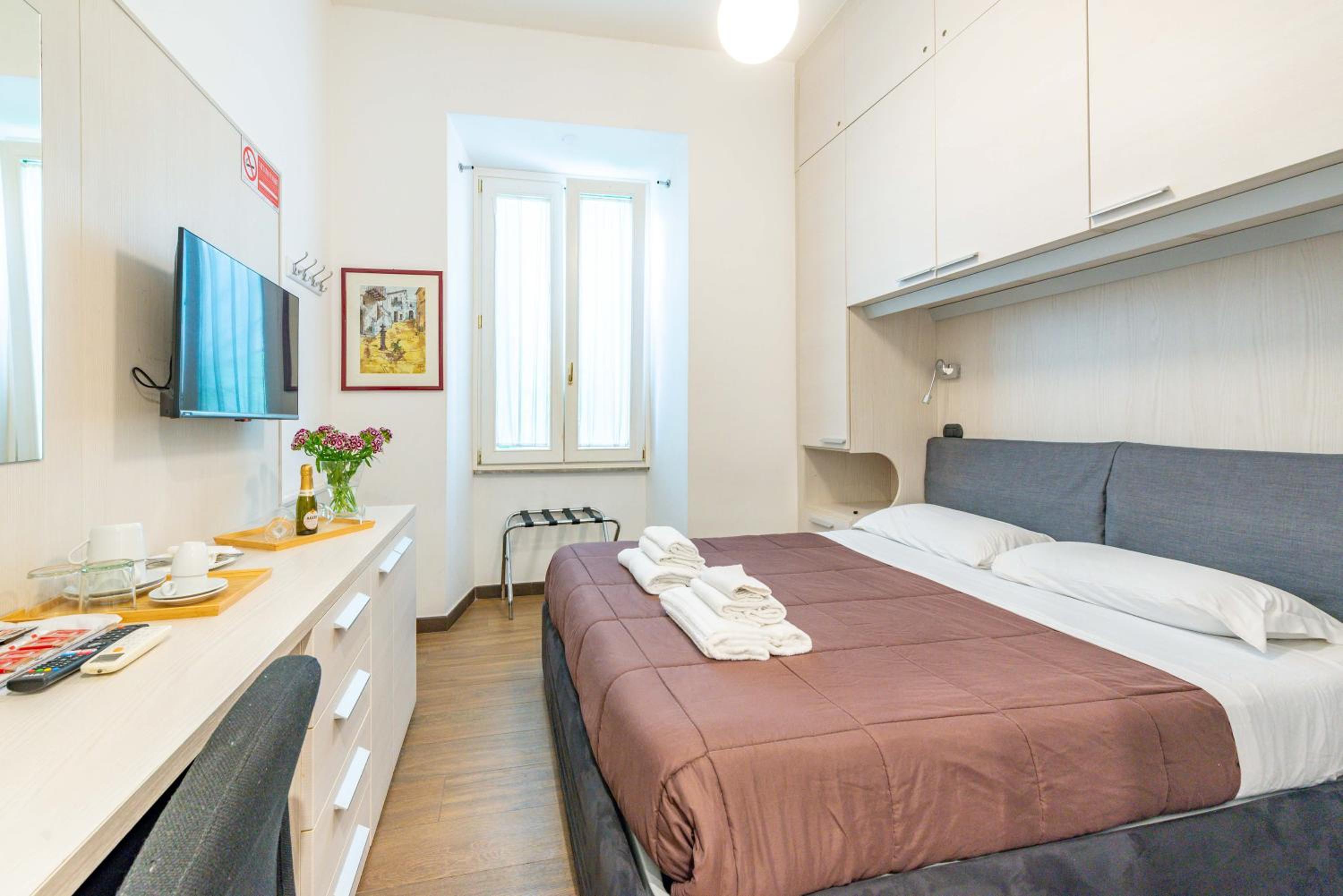 Standard Double Room photo 1