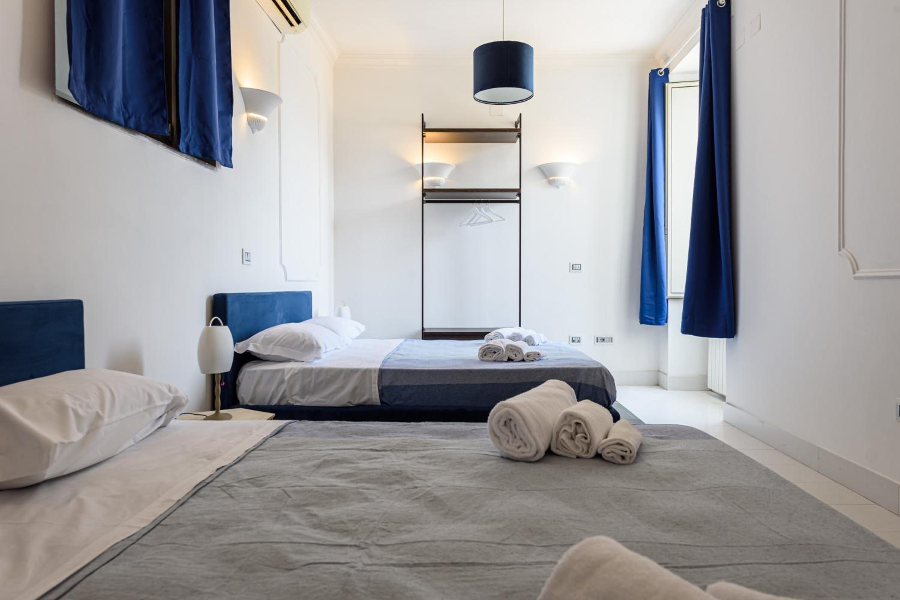 Two-Bedroom Apartment with Terrace and Sea View
