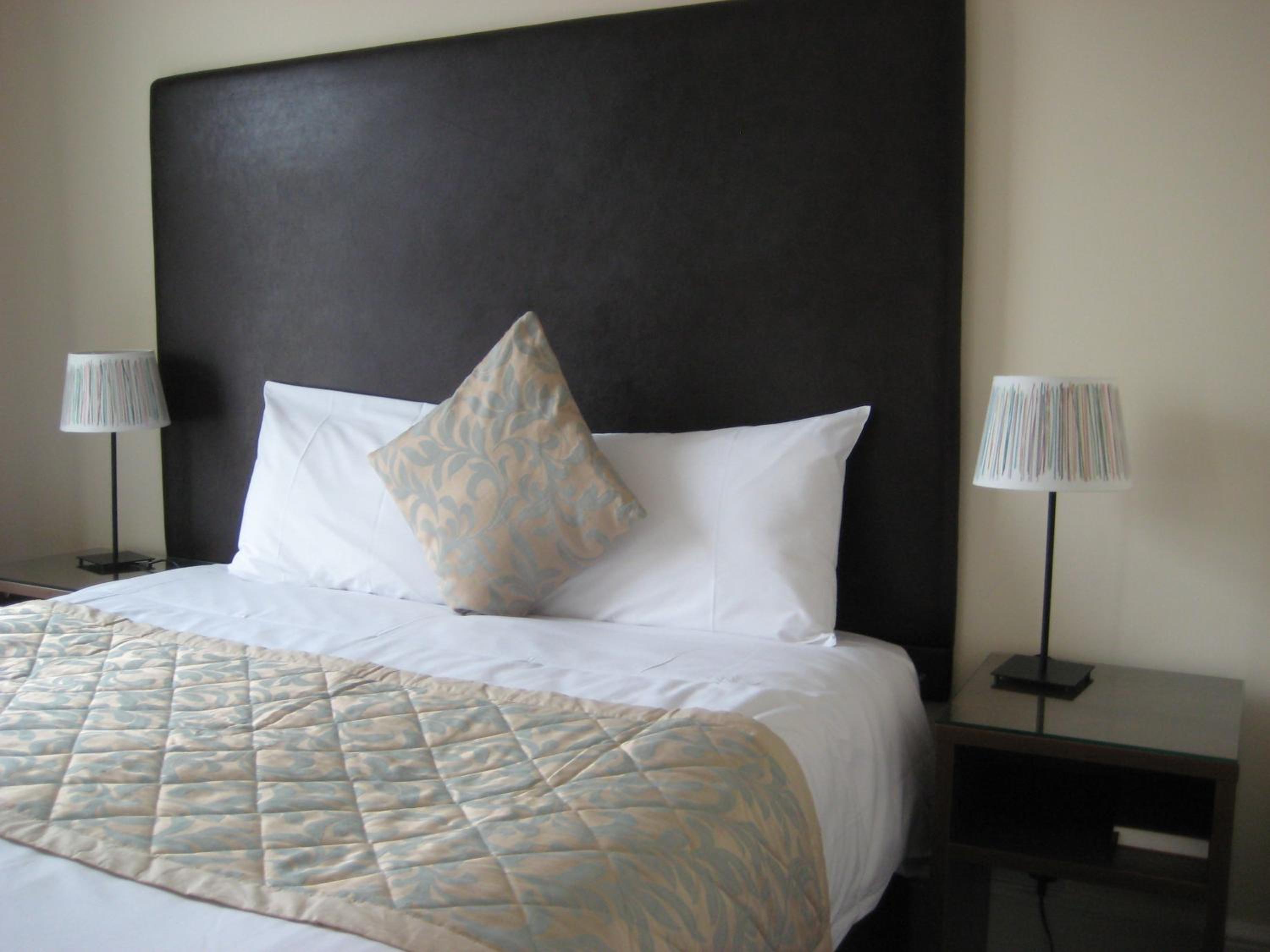 Double Room - Photo 12