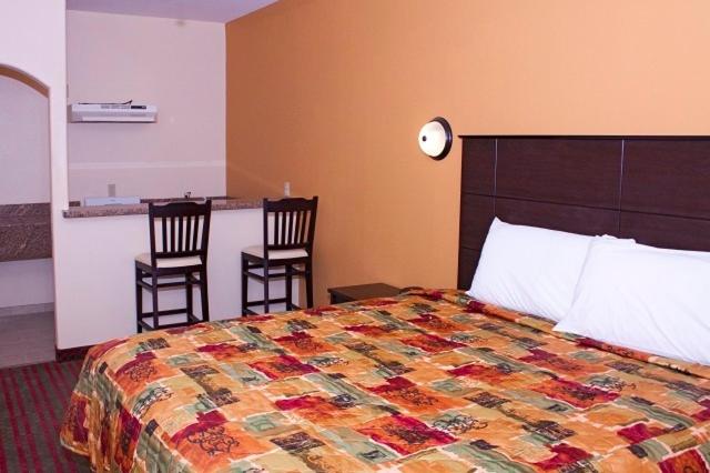 King Suite - Photo 1