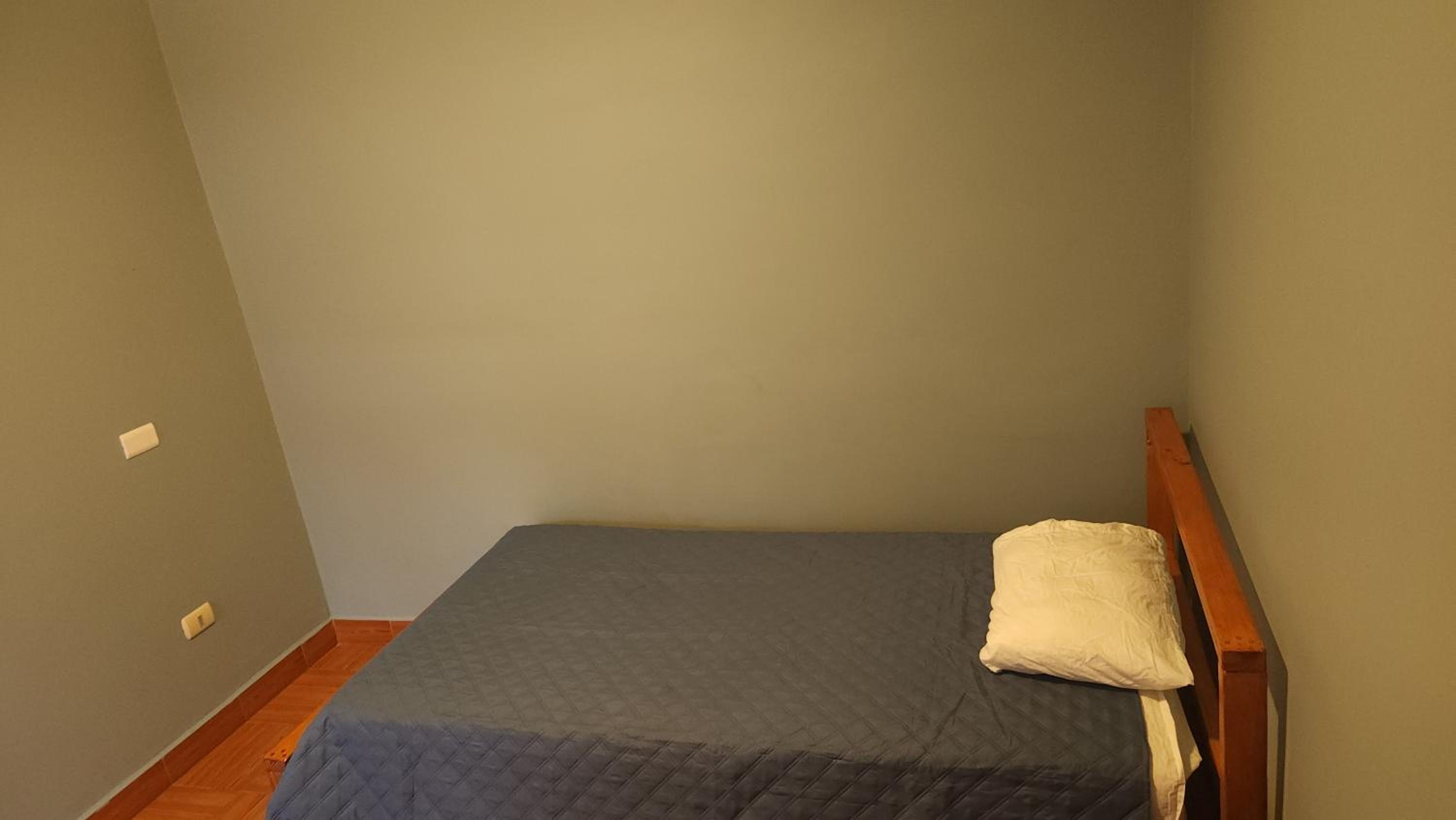 Twin Room with Shared Bathroom photo 3